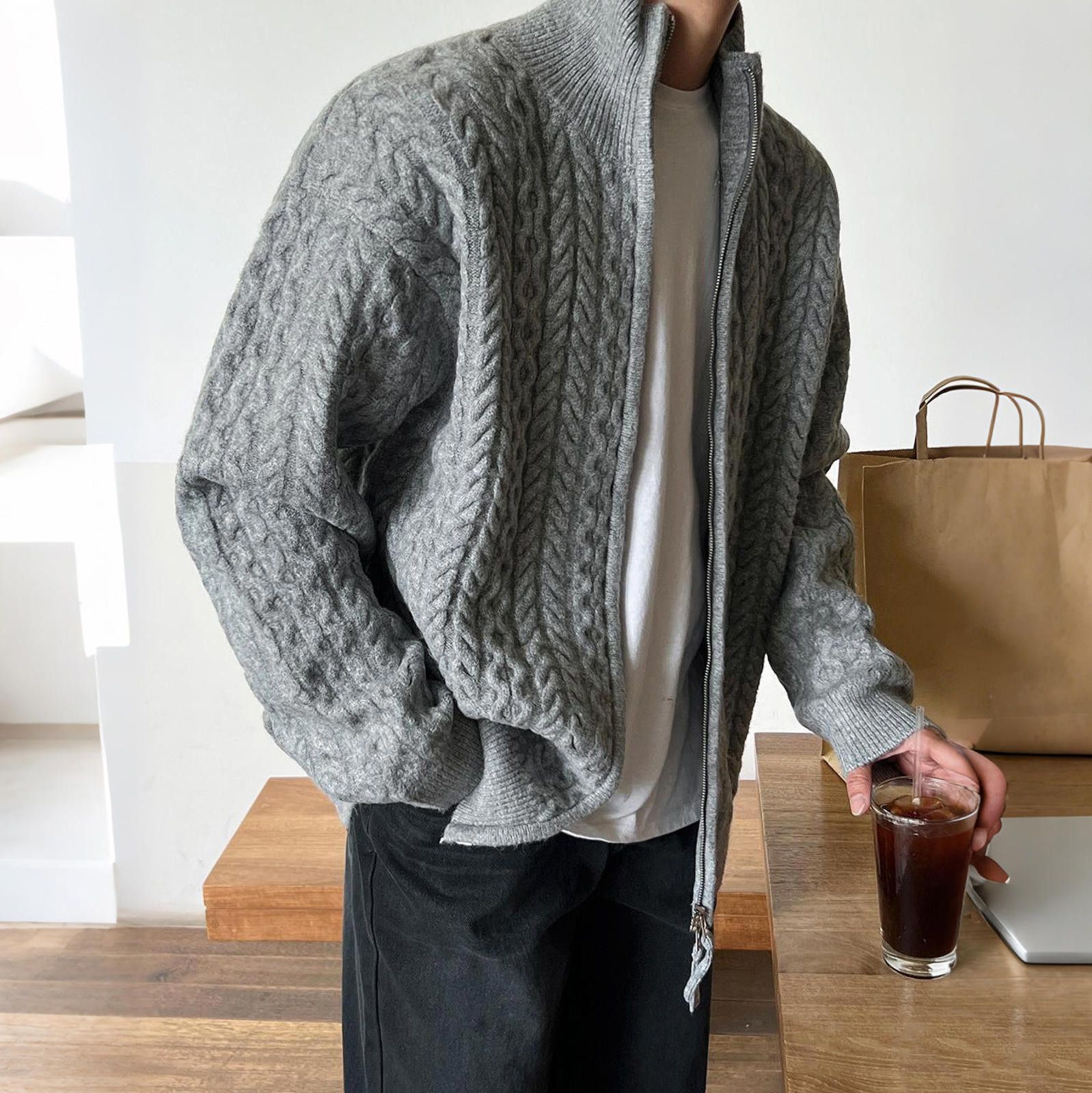 Vintage Beige Cable Knit Full Zip Sweater, Relaxed Fit Sweater Size US M / EU 48-50 / 2 - 4 Thumbnail