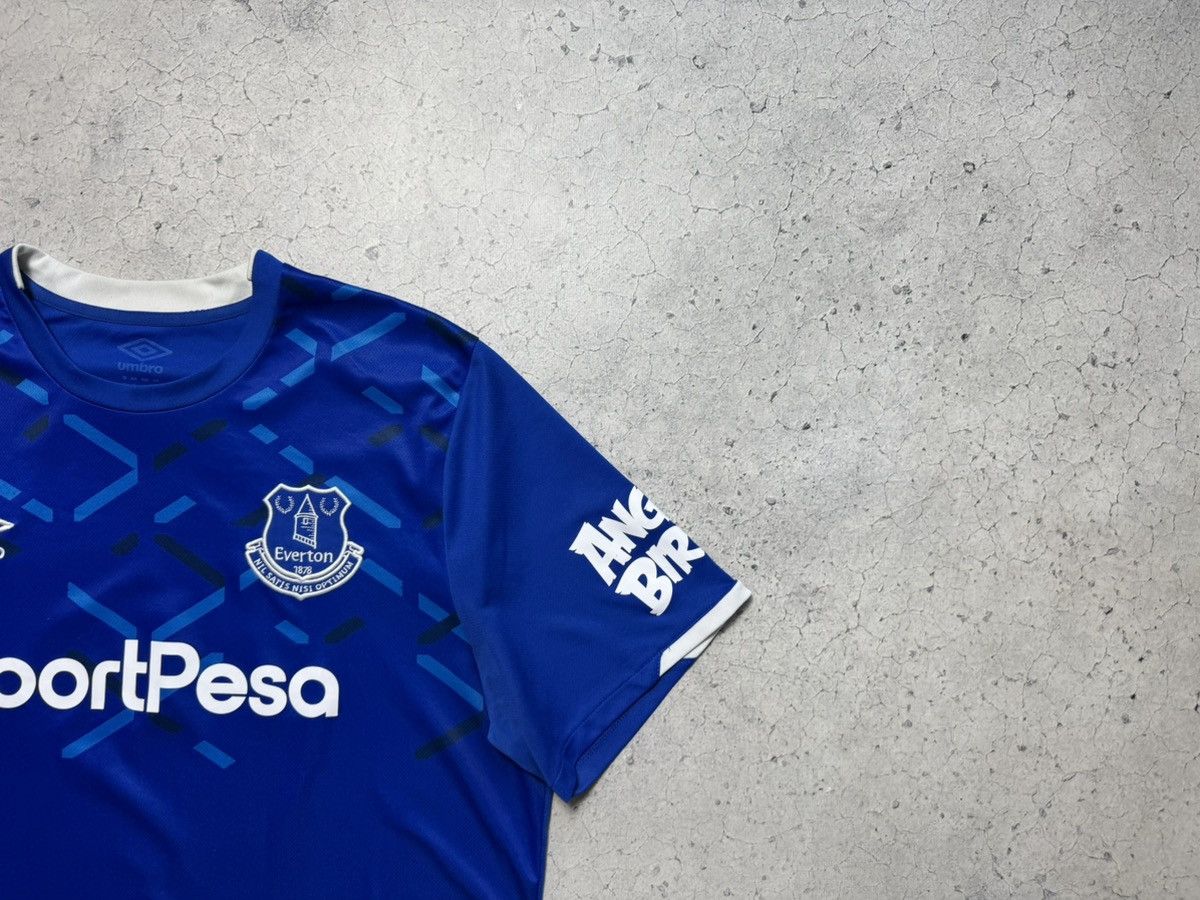 Umbro Umbro FC Everton Soccer Jersey 2019/2020 Size US XL / EU 56 / 4 - 4 Thumbnail