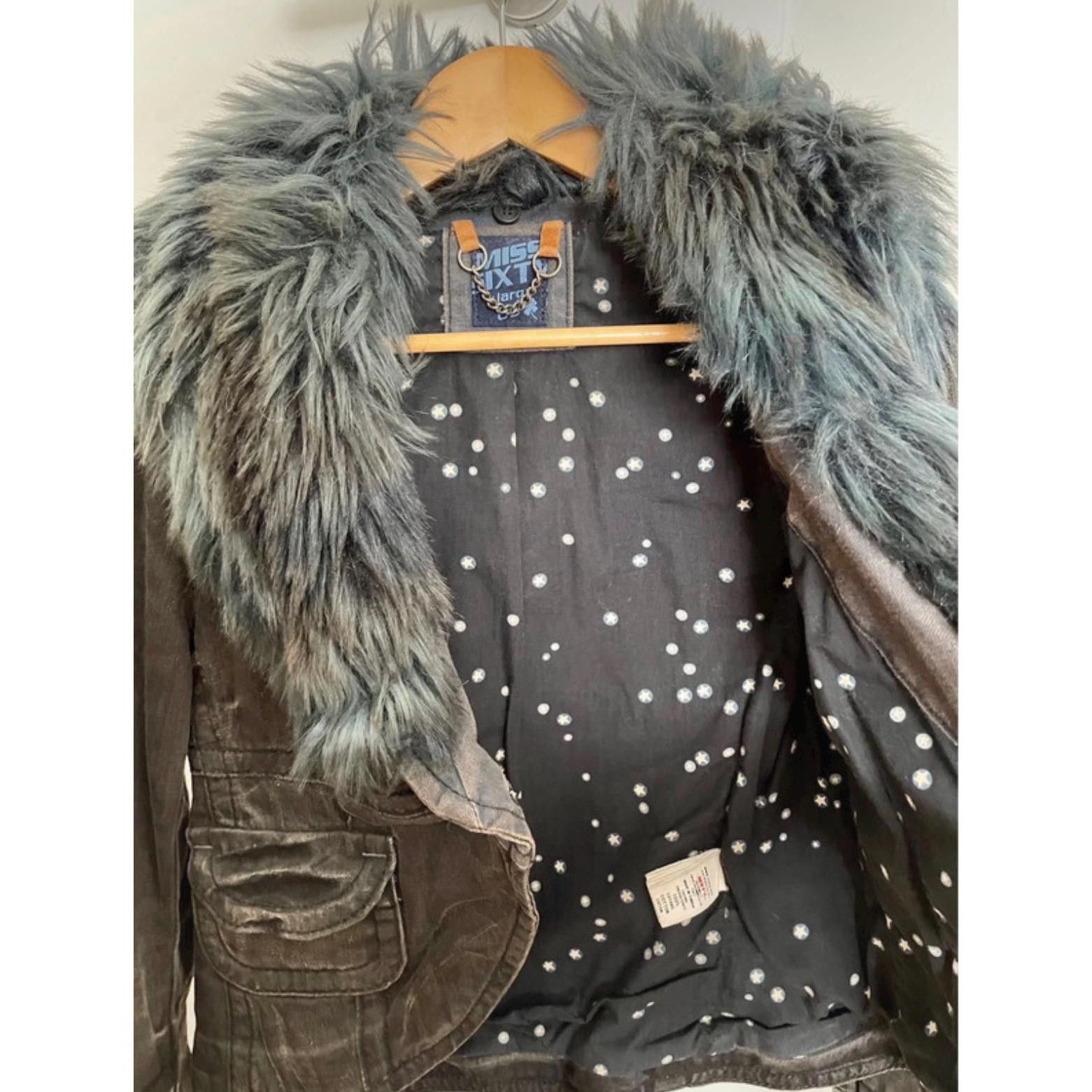 Other The Miss Sixty Furry Jacket Size ONE SIZE - 6 Thumbnail