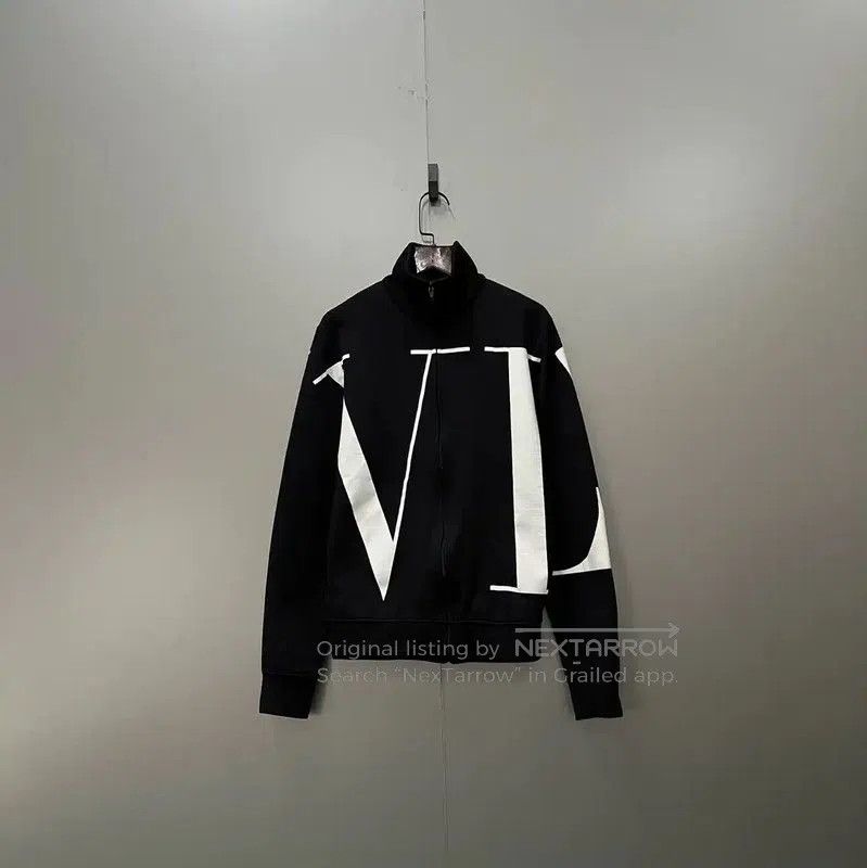 Valentino Valentino Black Logo Cotton Crop Sweatshirt . Size XS / US 0-2 / IT 36-38 - 1 Thumbnail