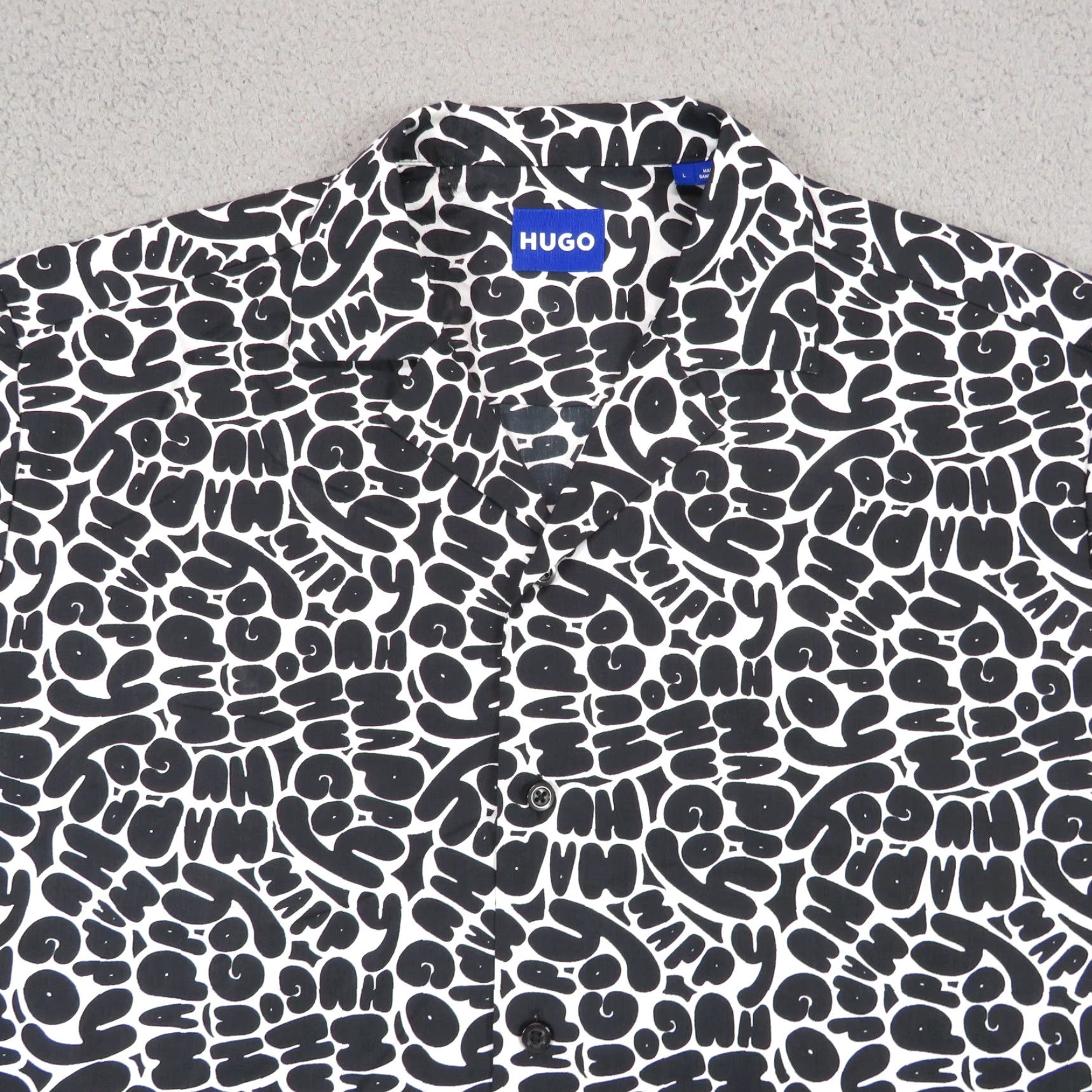 Hugo Boss HUGO Shirt Mens L Oversized All Over Graphic Logo Print Camp Collar Poplin Shirt Mens L Black Graphic Print All Seasons Oversized HUGO BOSS Mens Shirt Size US L / EU 52-54 / 3 - 2 Thumbnail