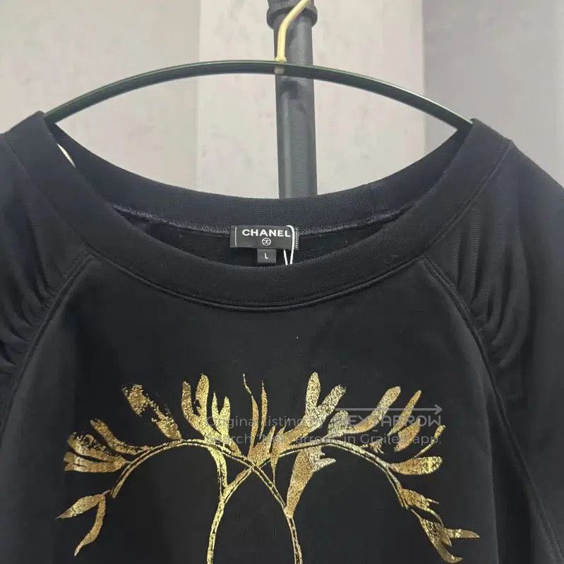 Chanel Chanel Black Cotton T-shirt with Gold Design . Size L / US 10 / IT 46 - 4 Thumbnail