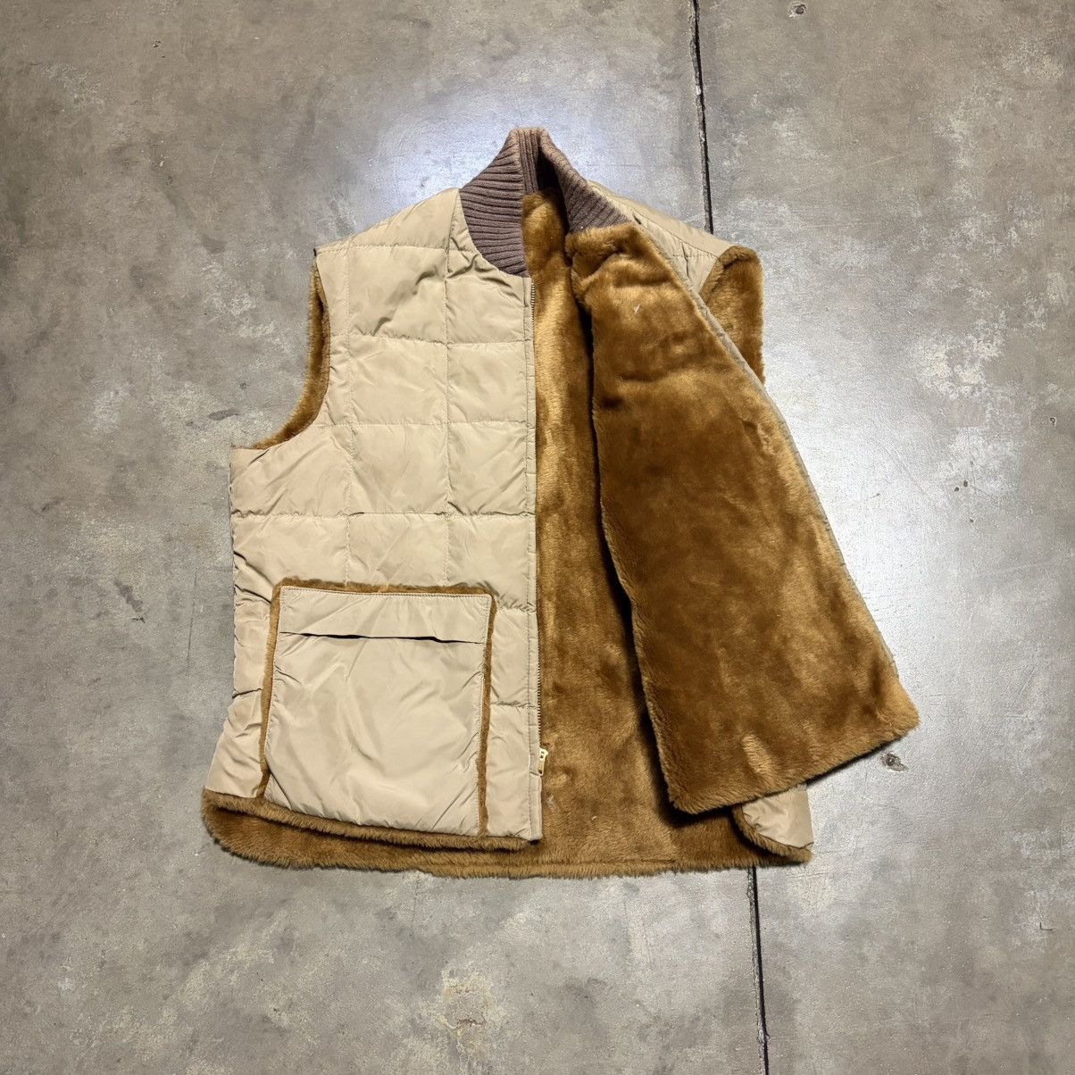 Vintage Vintage Tempco Down Puffer Vest Talon Zip Faux Fur 60s 70s Size US L / EU 52-54 / 3 - 1 Thumbnail