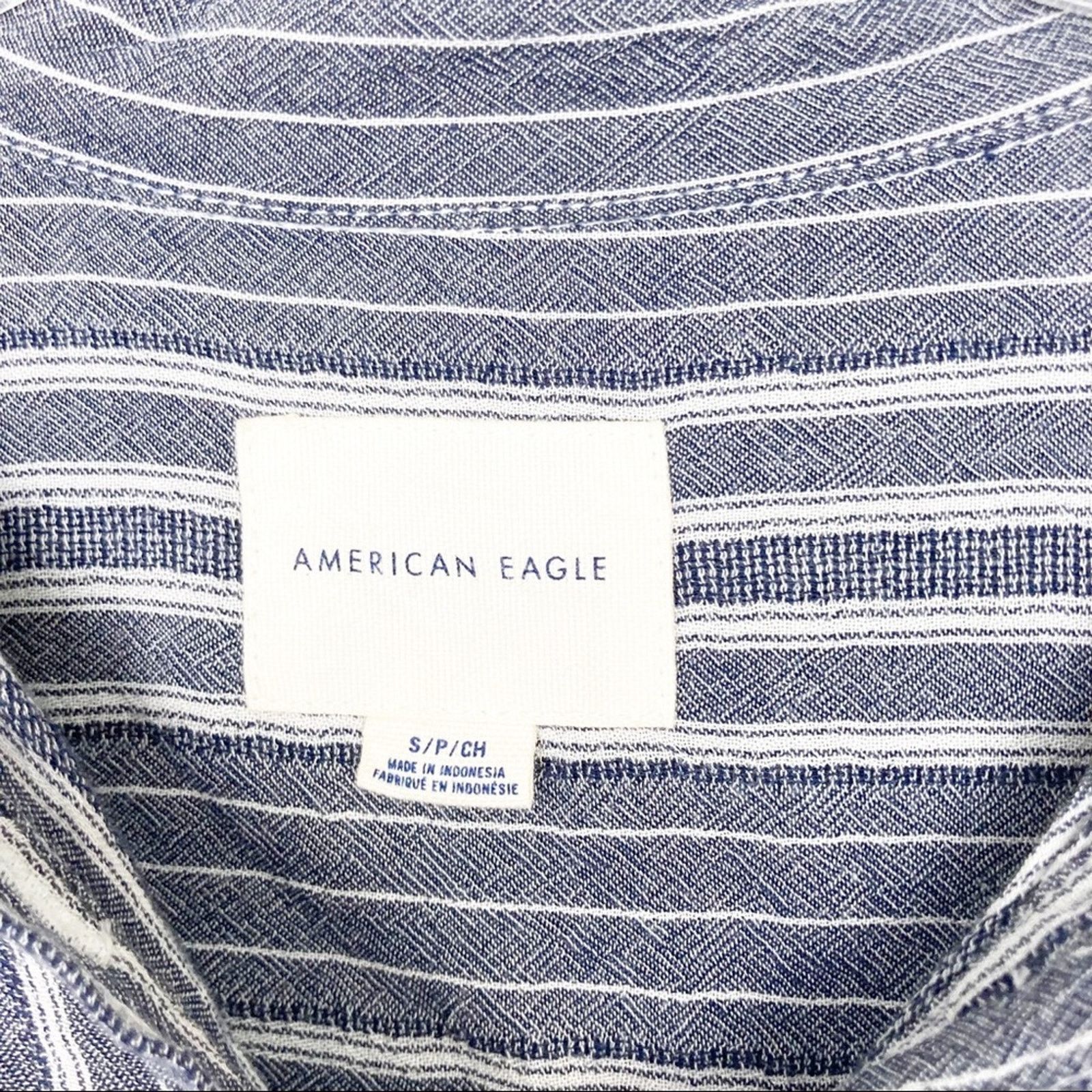 American Eagle Outfitters American Eagle Blue Pinstripe Button Down Tie Front Blouse S Size S / US 4 / IT 40 - 2 Thumbnail