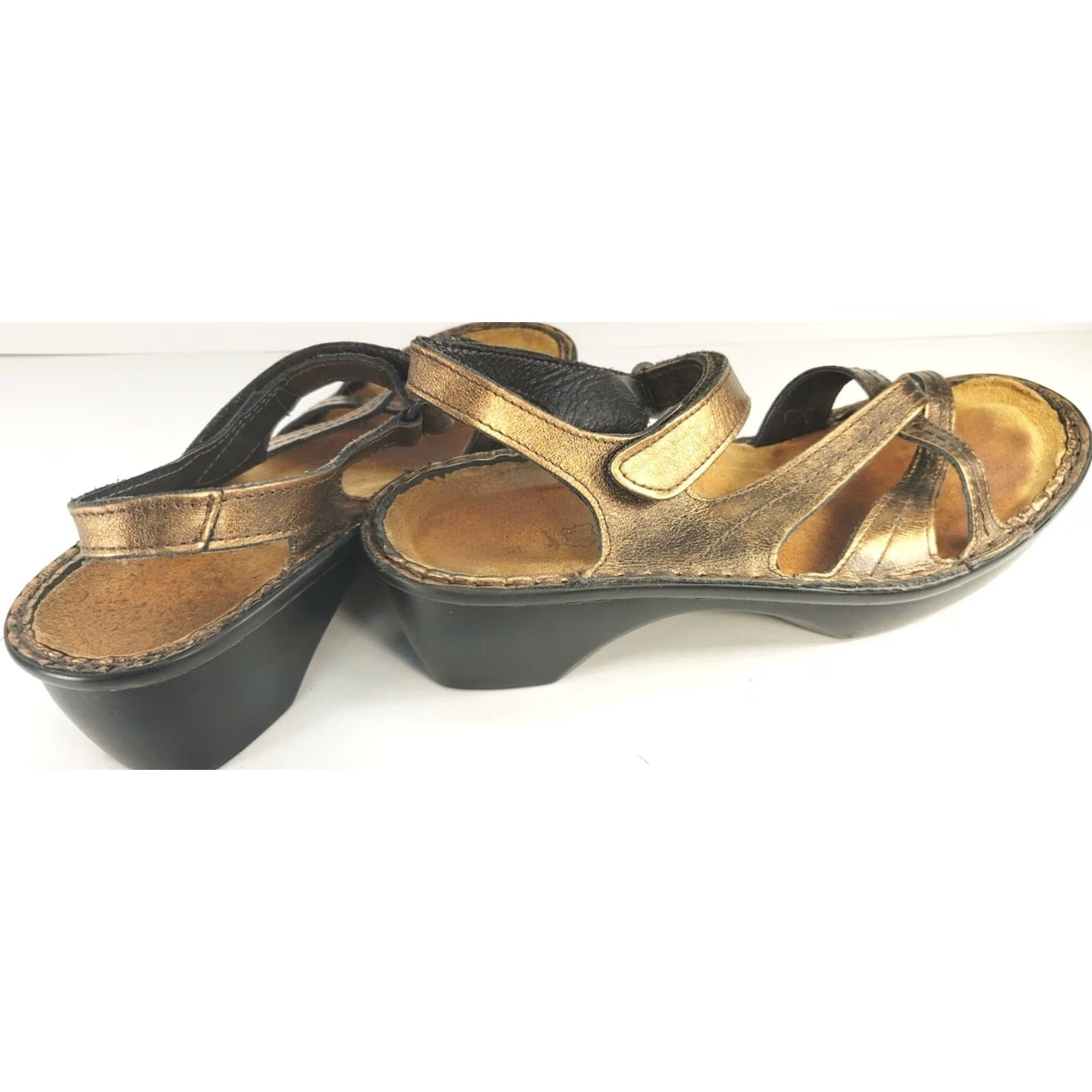 Vintage Naot Sandal Women's 7-7.5M or 38EU Copper Brown Leather Strappy Low Heel Size US 7.5 / IT 37.5 - 4 Thumbnail