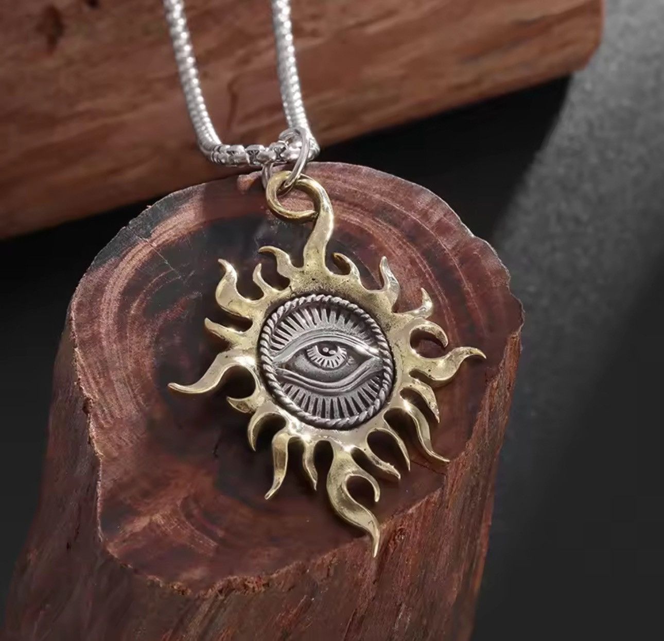 Jewelry Retro Gothic Sun God Eye Punk Necklace Chain Size ONE SIZE - 1 Thumbnail