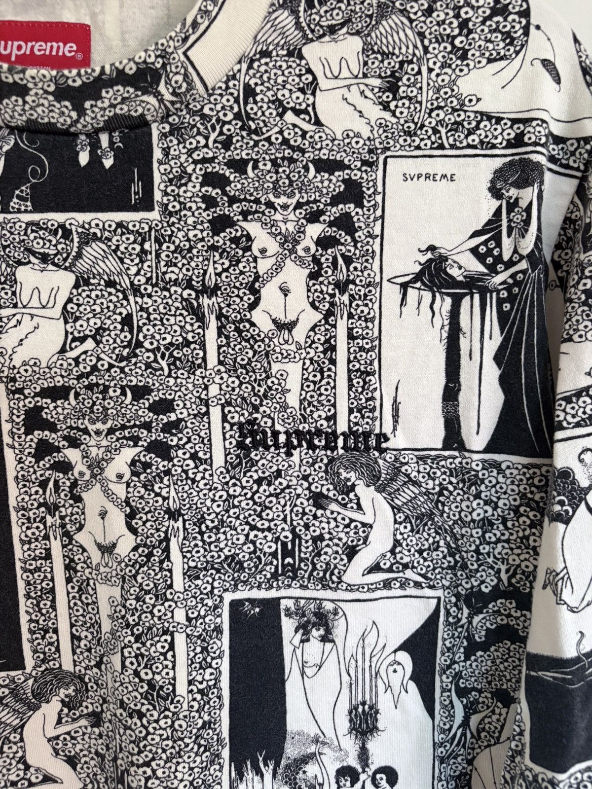 Supreme Aubrey Beardsley Supreme Long Sleeve Size US M / EU 48-50 / 2 - 2 Thumbnail