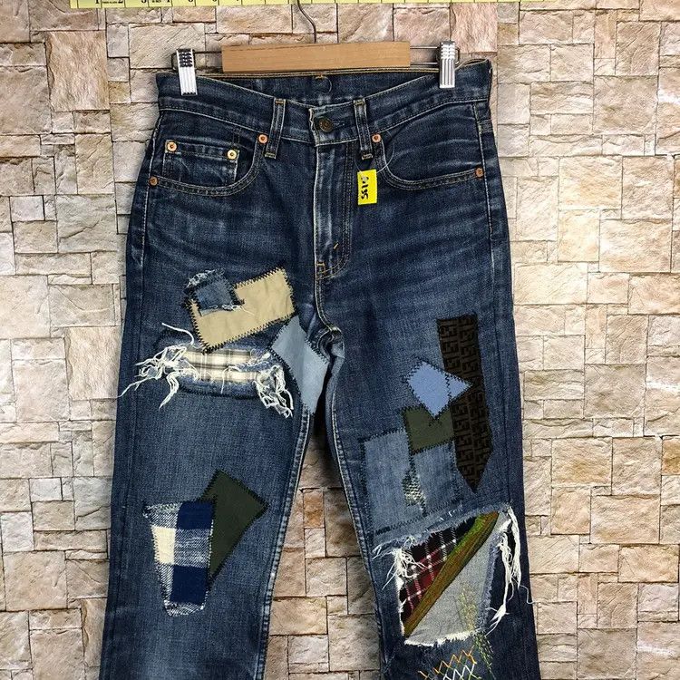 Levi's DL 553 Levis patchwork Distressed ripped Denim jeans #A135 Size US 28 / EU 44 - 2 Thumbnail