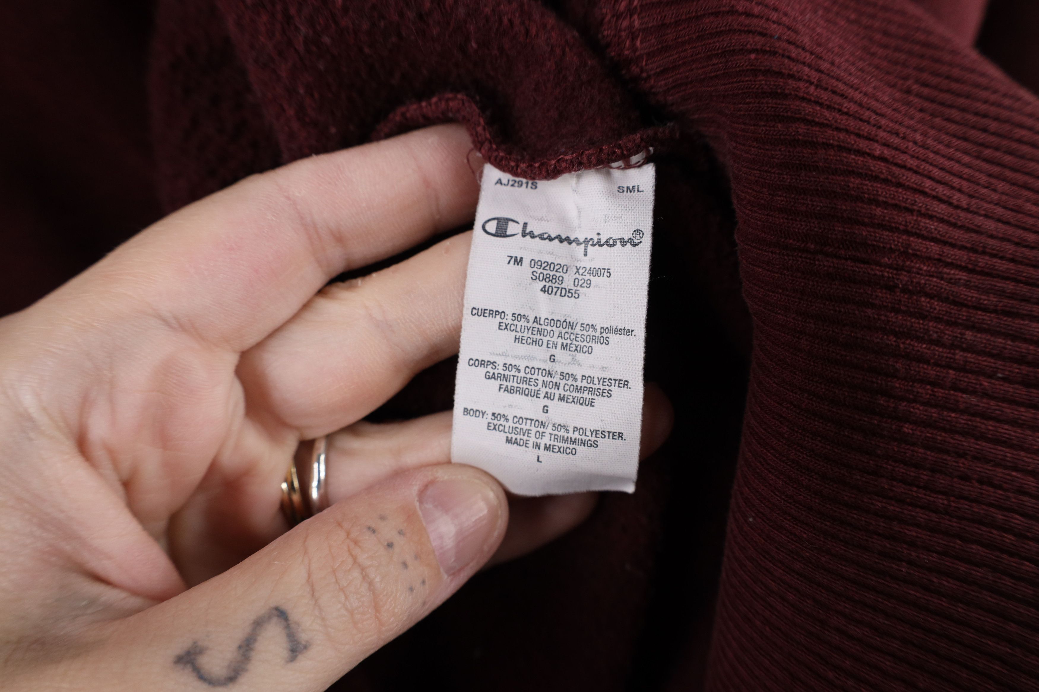Champion × Vintage Vintage Champion Faded Monochrome Hoodie Sweatshirt Maroon Size US L / EU 52-54 / 3 - 8 Thumbnail