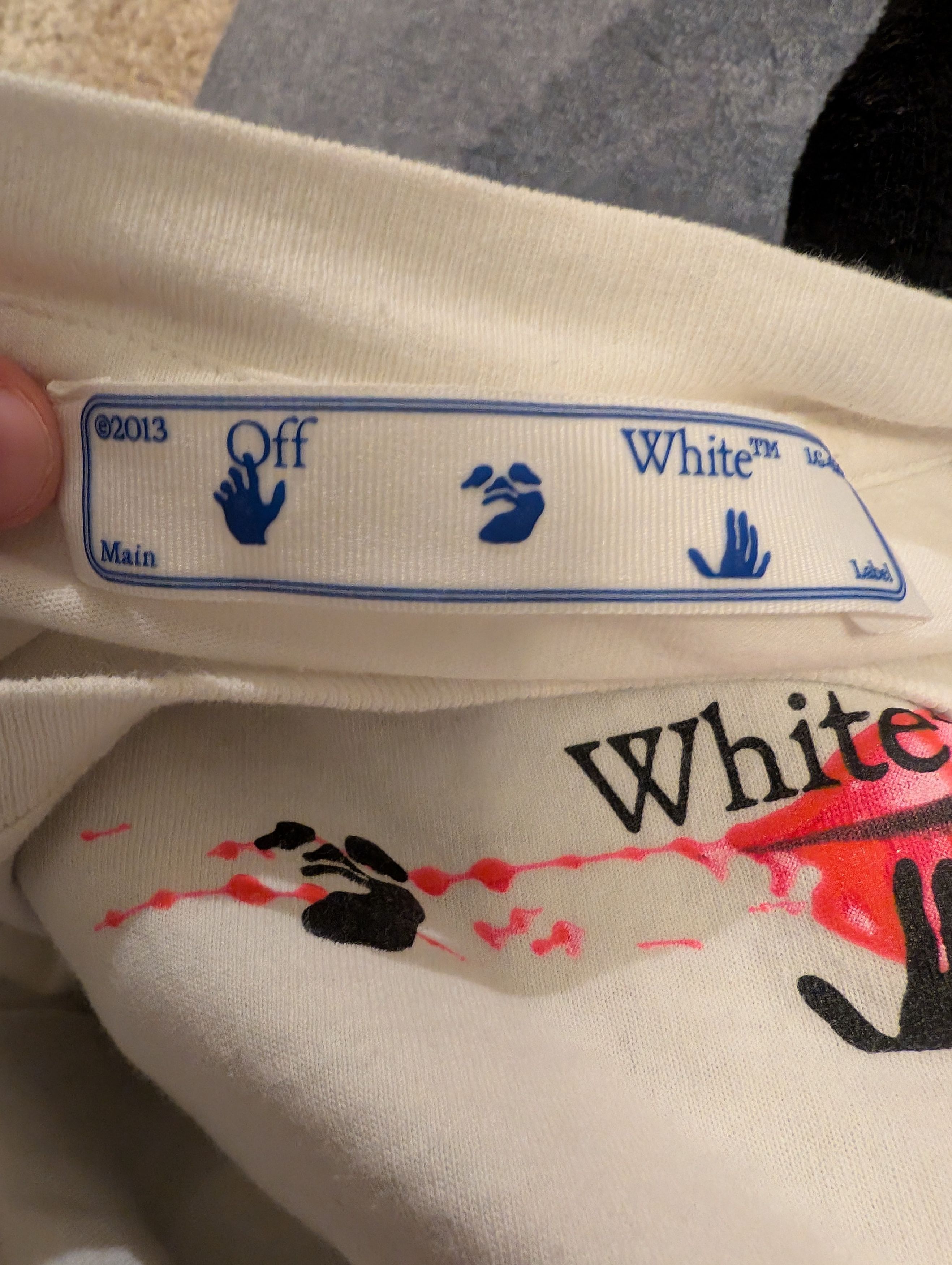 Off-White Off white acrylic arrows swimming man shirt Size US L / EU 52-54 / 3 - 5 Thumbnail