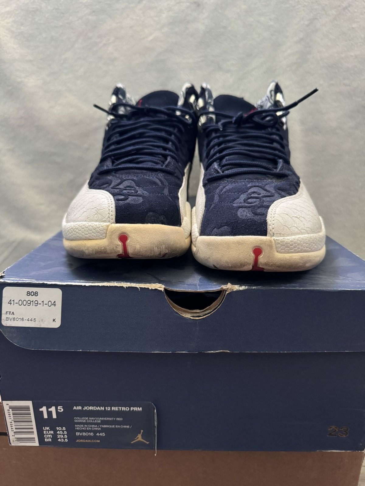 Jordan Brand Air Jordan 12 Retro PRM ‘International Flight’ 2018 Size US 11.5 / EU 44-45 - 3 Thumbnail