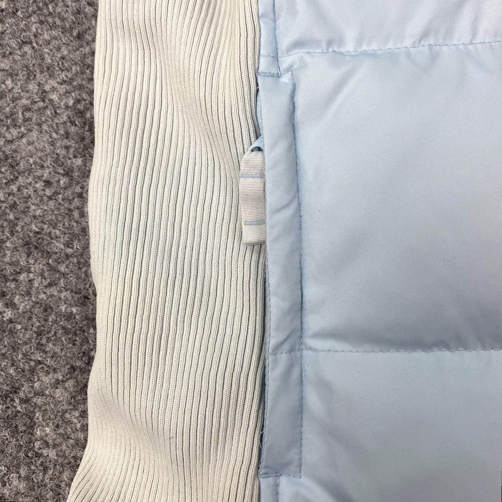 Gap GAP Vest Womens Medium Light Blue Puffer Down Quilted Sleeveless Jacket Vest Size M / US 6-8 / IT 42-44 - 2 Thumbnail