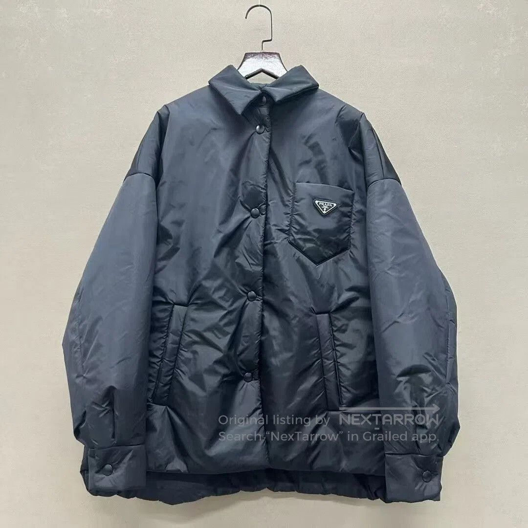 Prada prada black nylon jacket with triangle logo. Size US M / EU 48-50 / 2 - 1 Thumbnail