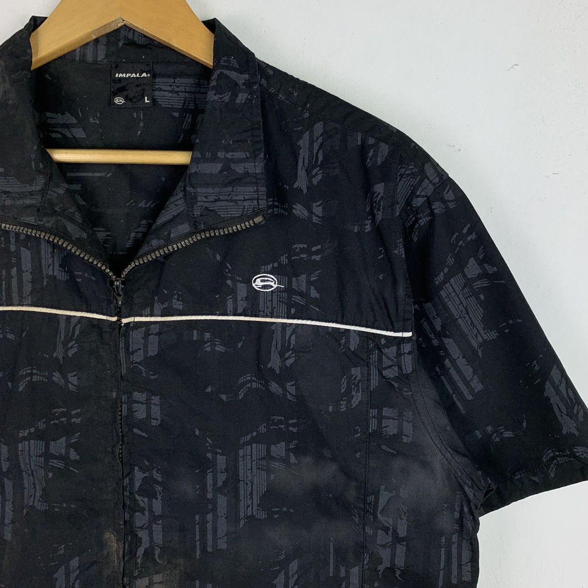 Designer × Vintage Vintage Impala Short Sleeve Abstract Design Size US L / EU 52-54 / 3 - 3 Thumbnail