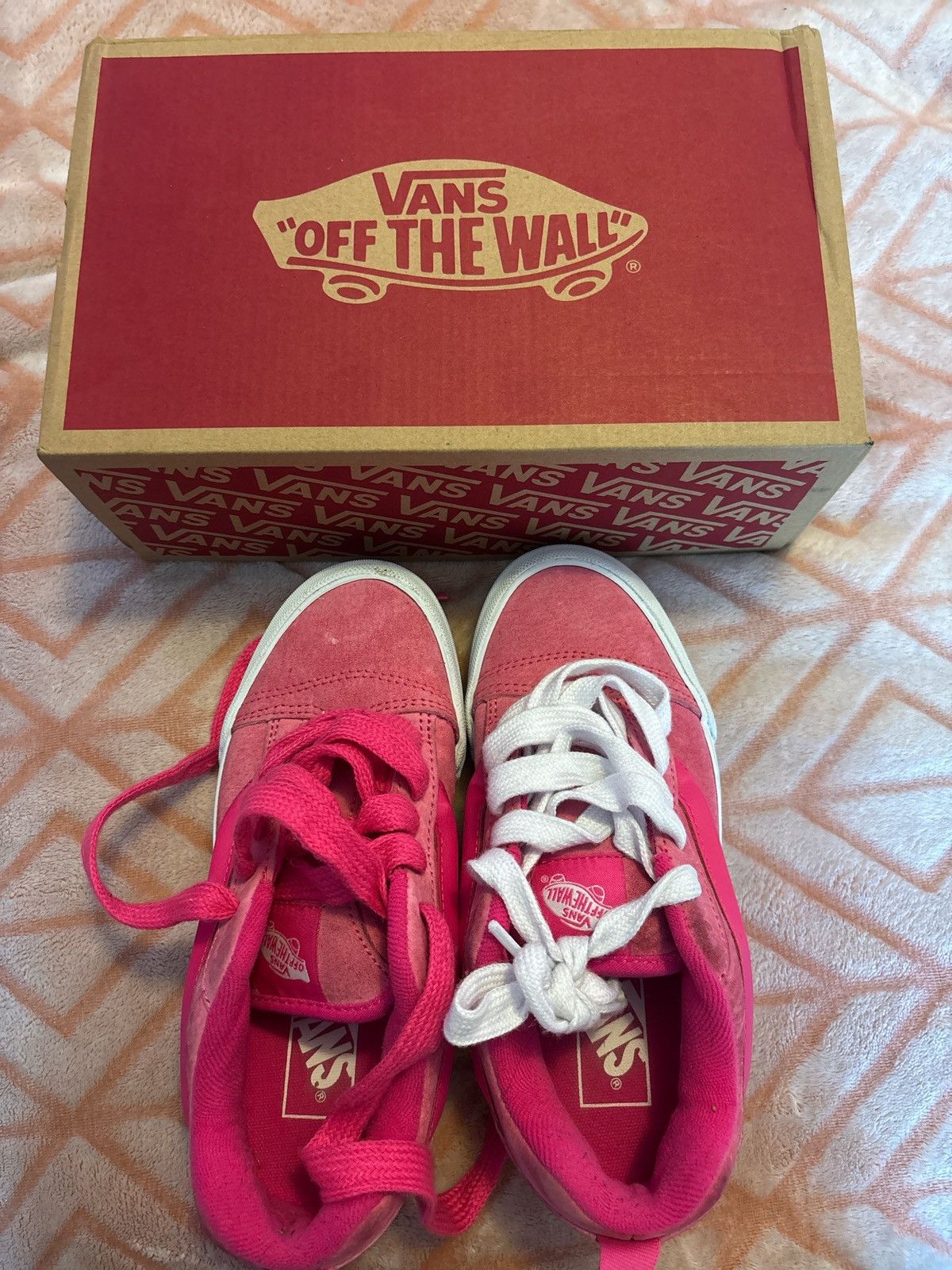 Vans VANS KNU SKOOL SKATE SHOE Size US 5.5 / IT 35.5 - 1 Thumbnail
