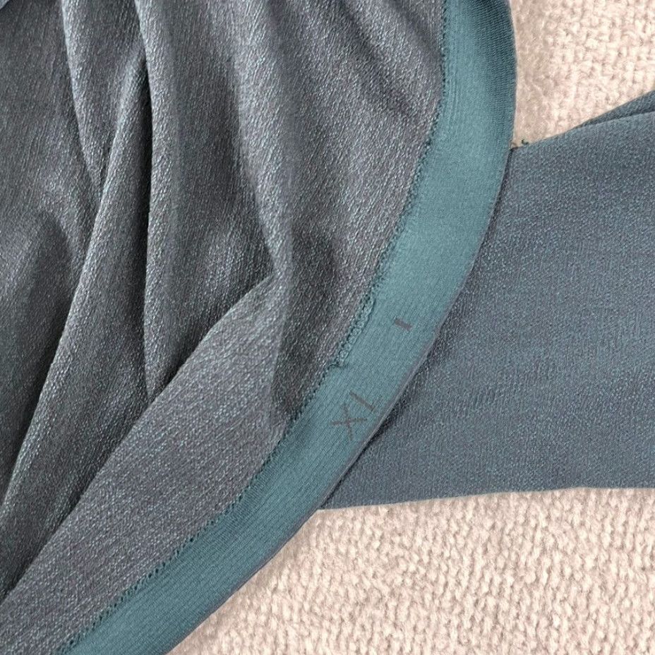 Lululemon LULULEMON Metal Vent Tech Shirt Mens XL Green Blue Henley Long Sleeve Active Gym Size US XL / EU 56 / 4 - 4 Thumbnail