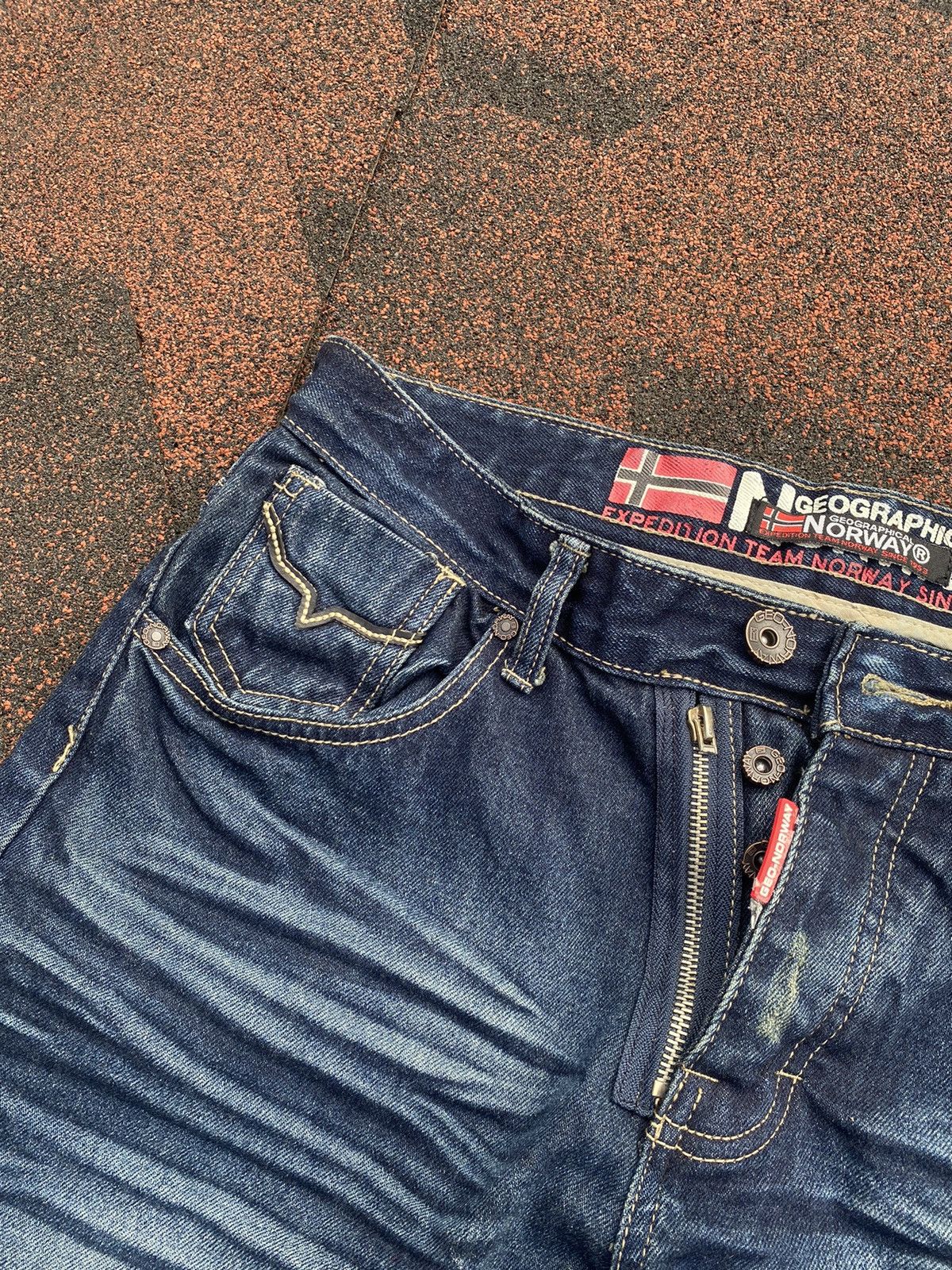 Japanese Brand Vintage Geographical Norway Labirinthe Jeans Blue Mens Size US 33 - 11 Thumbnail