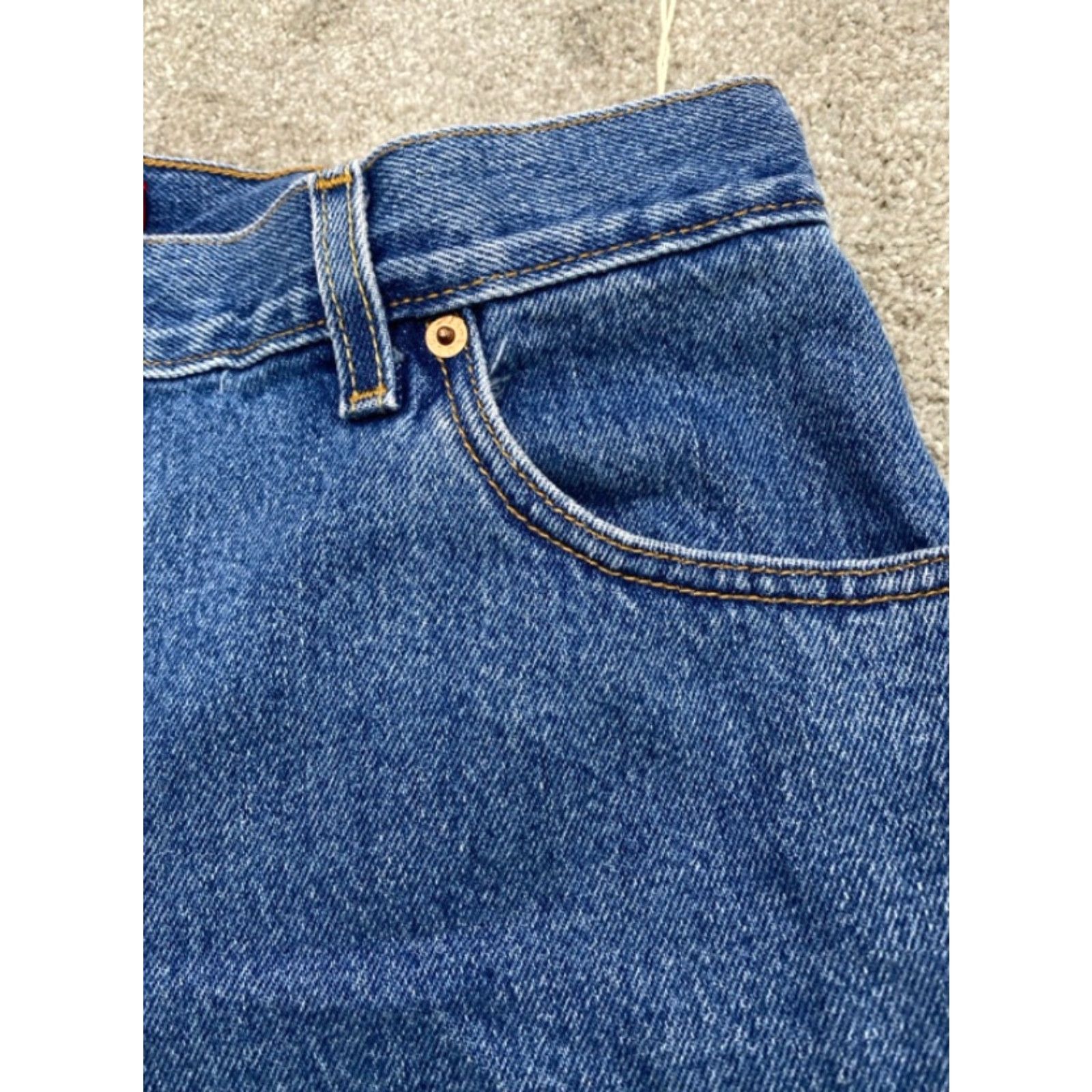 Levi's VINTAGE Levi's 550 Jeans Women's 14 MIS S Blue Denim Classic Relaxed Fit Tapered Levi's 550 Women Jeans 14 MIS S Blue Denim 550 Size 36" / US 14 / IT 50 - 6 Thumbnail
