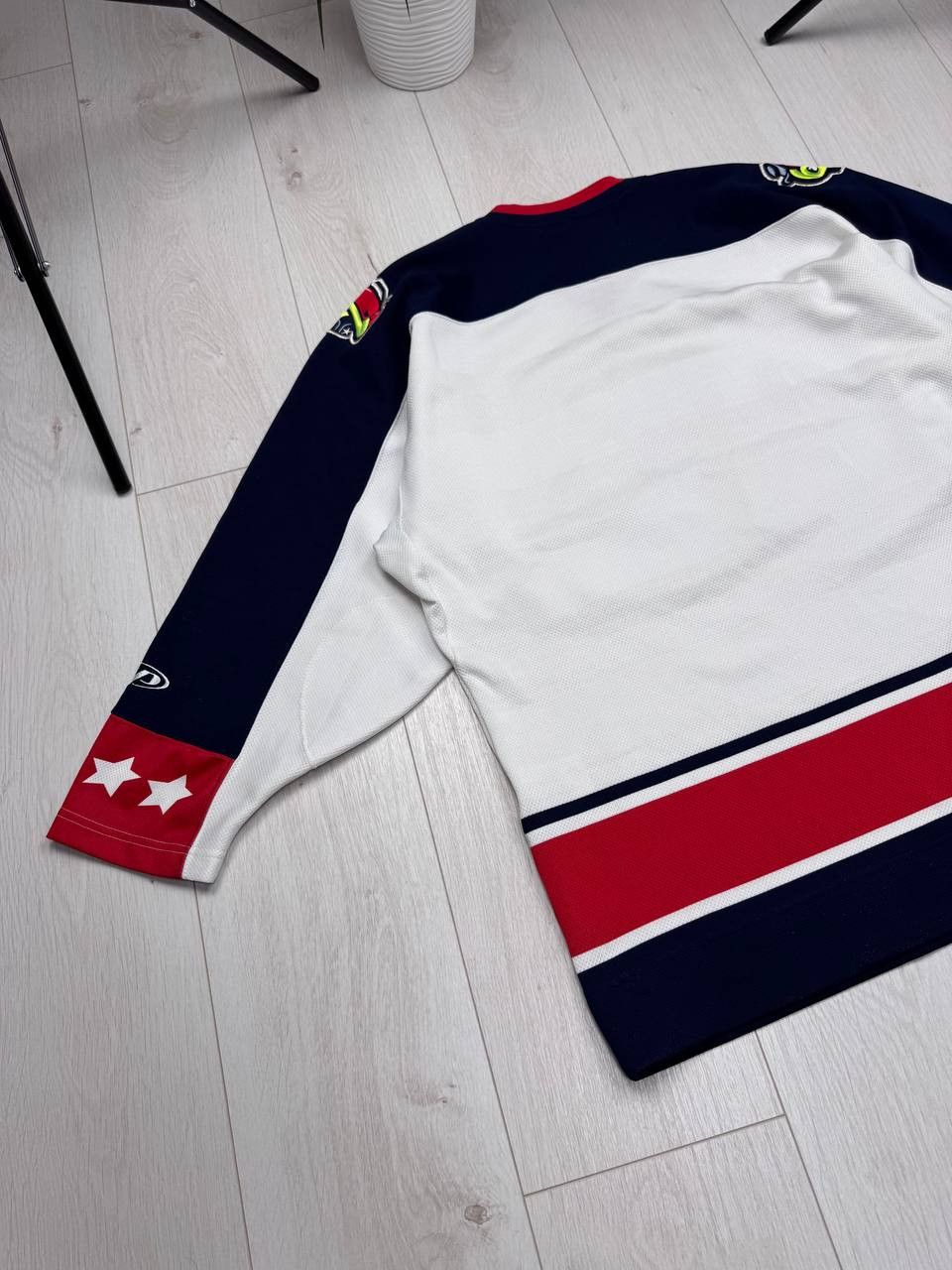 Other Vintage Columbus Hockey Jersey White Pro Player NHL Size M Size US M / EU 48-50 / 2 - 14 Thumbnail