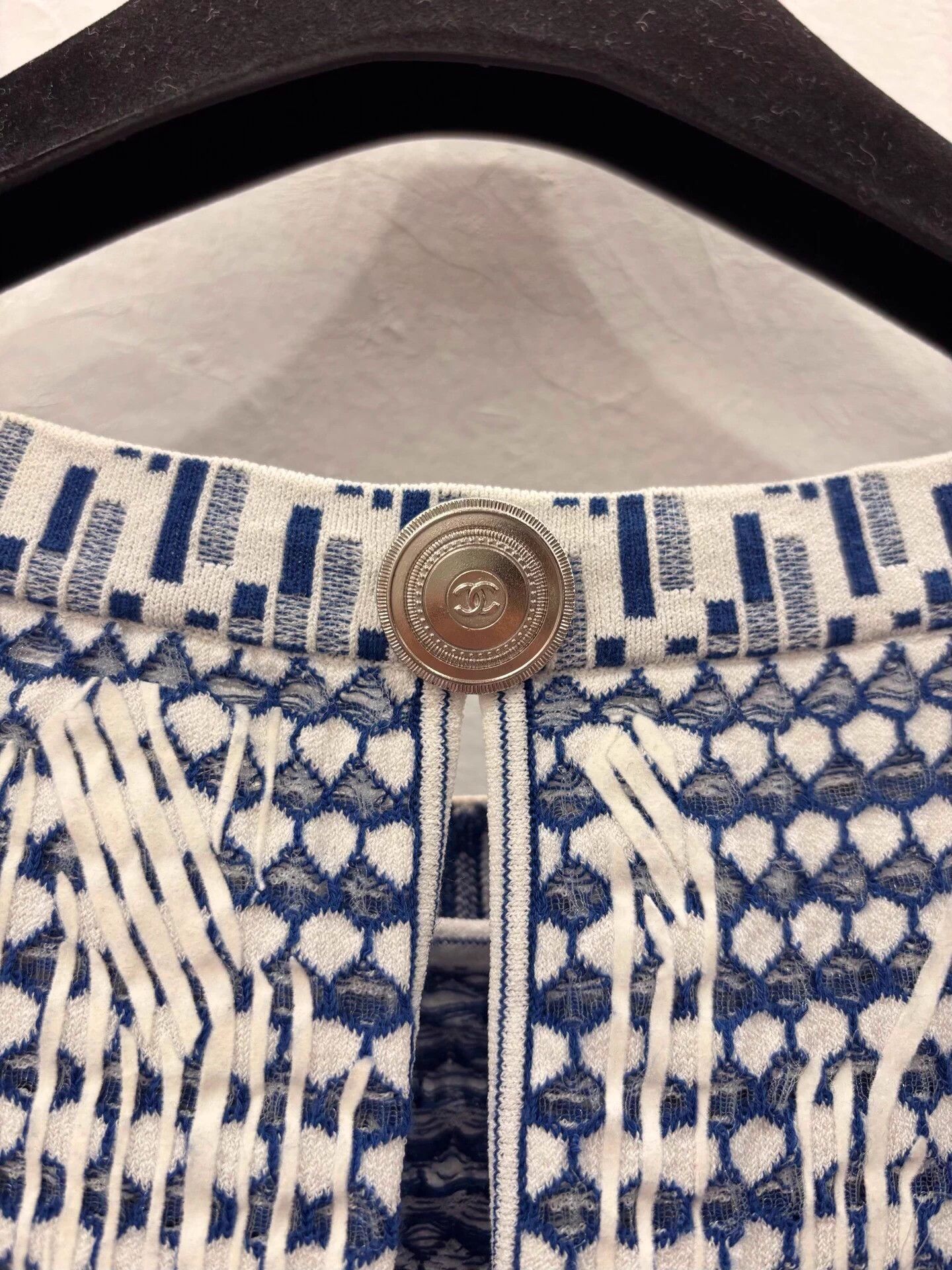 Chanel Chanel blue/white colorblocked polka floral knit dress Size S / US 4 / IT 40 - 4 Thumbnail