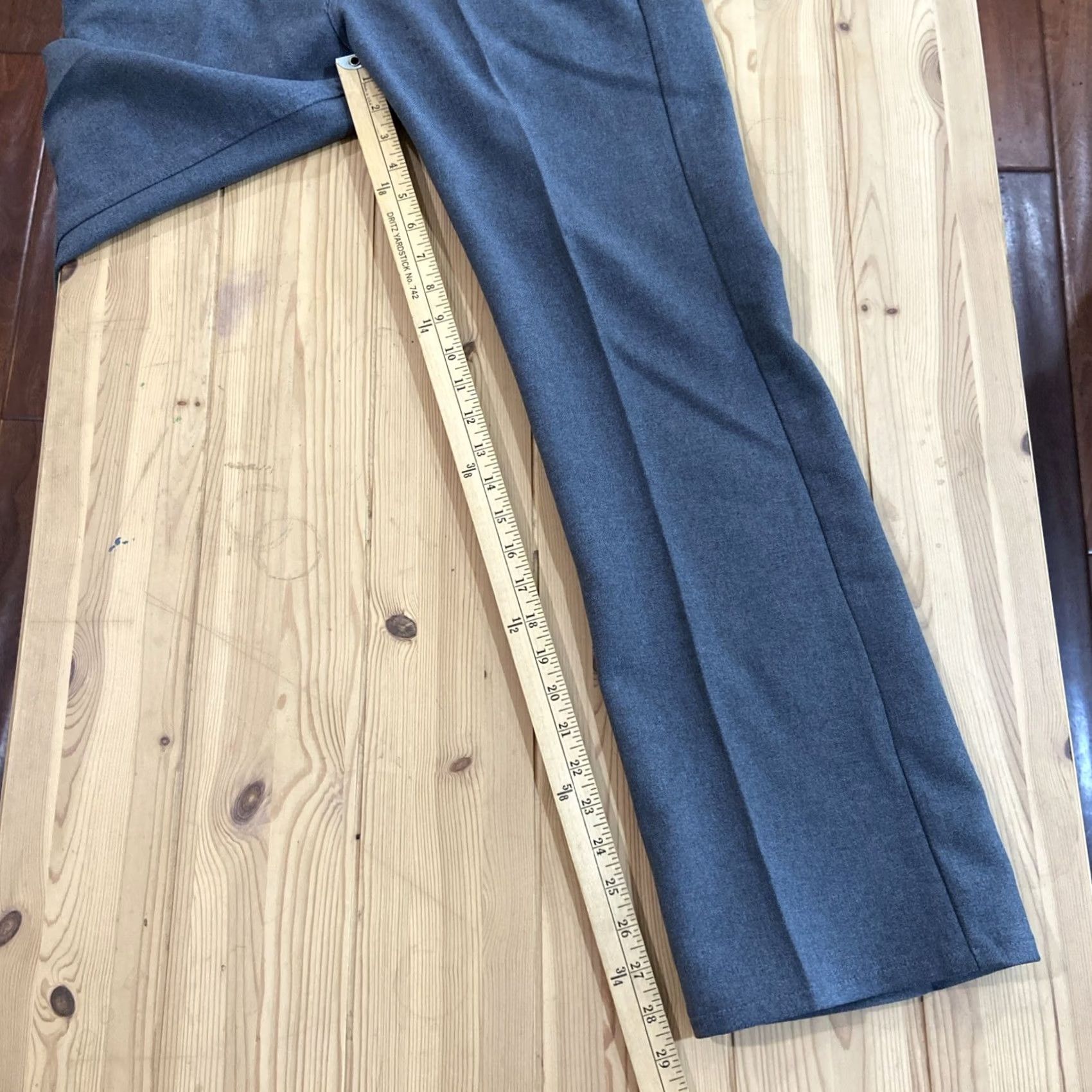 Levi's Levi's Pants Bootcut 34x30 Mens Gray Polyester Levi's USA Chino Regular 1995 Vintage Size US 39 - 6 Thumbnail