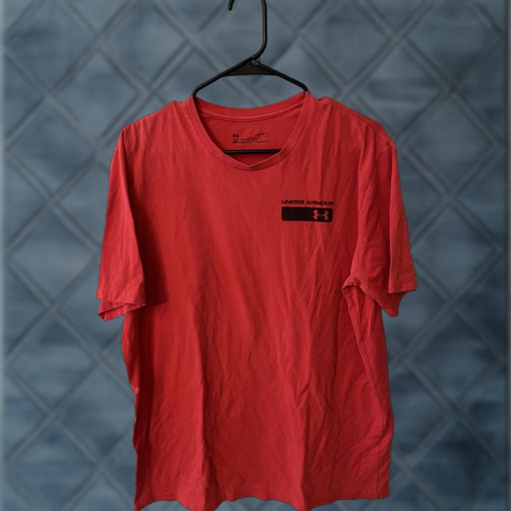 Under Armour Under Armour Men's L Red Graphic T-Shirt Crew Neck Short Sleeve Sports Size US L / EU 52-54 / 3 - 1 Thumbnail