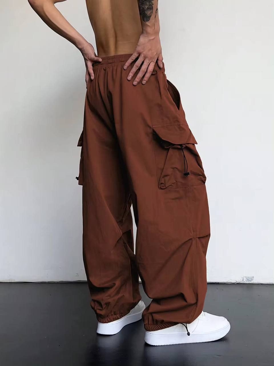 Vintage men's monochrome kargo pants y2k Size US 34 / EU 50 - 3 Thumbnail
