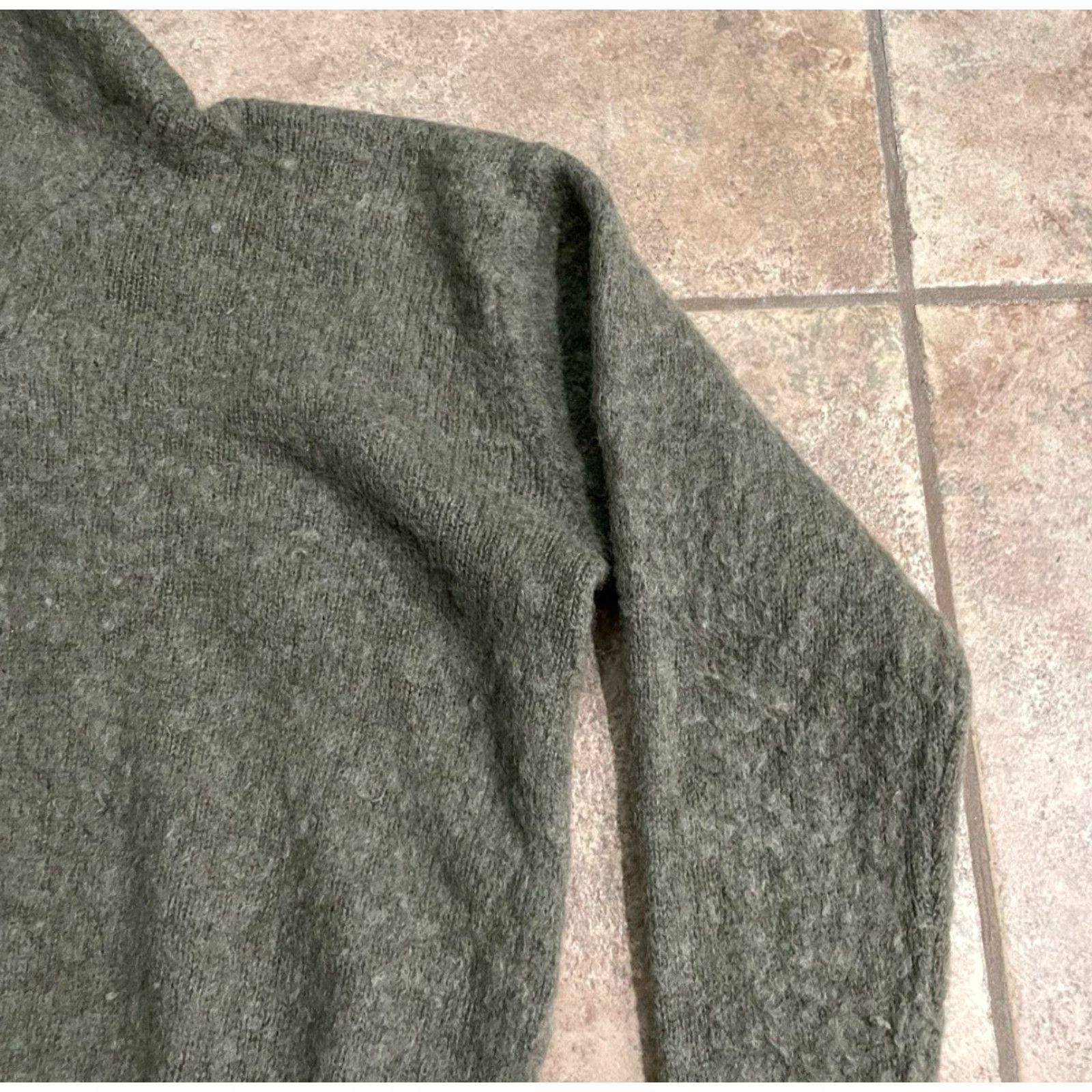 Ralph Lauren VINTAGE Ralph Lauren Women's Sweater Long Sleeve Pullover XL Green Wool 100% Size XL / US 12-14 / IT 48-50 - 2 Thumbnail