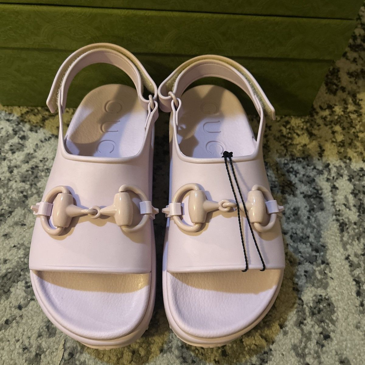 Gucci Gucci Horsebit Flatform Sandal Talc Pink size 37 Size US 7 / IT 37 - 3 Thumbnail
