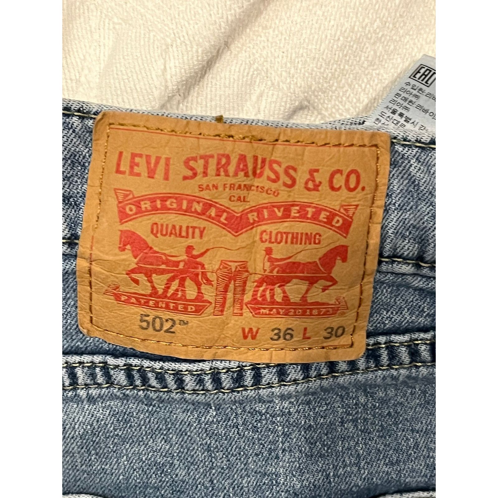 Levi's Levi's 502 Taper Fit Men's Jeans 36x30 Size US 36 / EU 52 - 3 Thumbnail