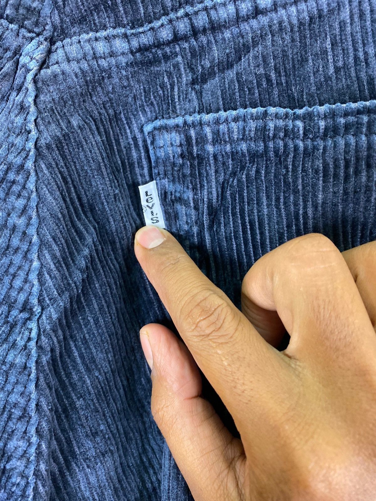 Levi's × Levi's Vintage Clothing Vintage Levis White Tab Blue Corduroy Pants Size US 33 - 9 Thumbnail
