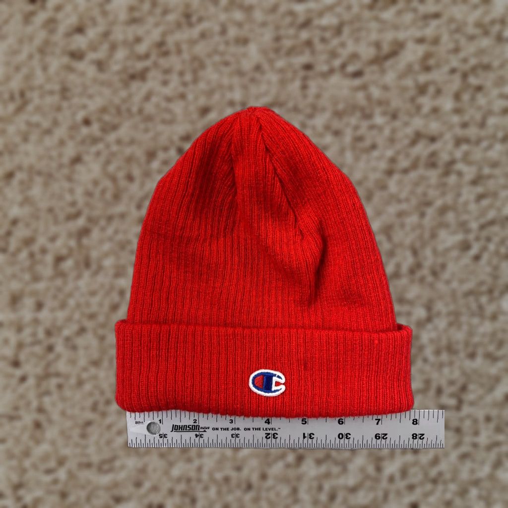 Champion Champion Beanie Headwear Adult One Size Red Knit 100% Acrylic Shirt? Size ONE SIZE - 1 Thumbnail