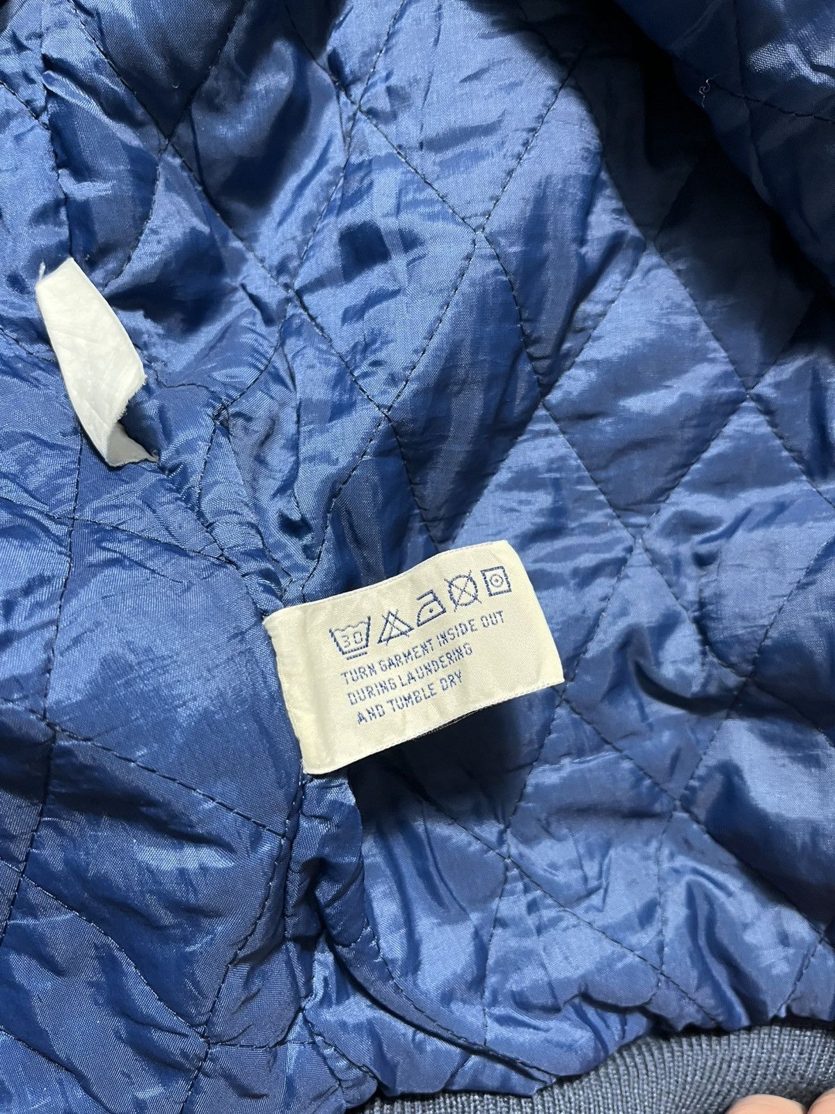 Levi's Vintage Clothing Vintage 80's LEVI'S Of California USA Varsity bomber jacket Size US L / EU 52-54 / 3 - 23 Thumbnail