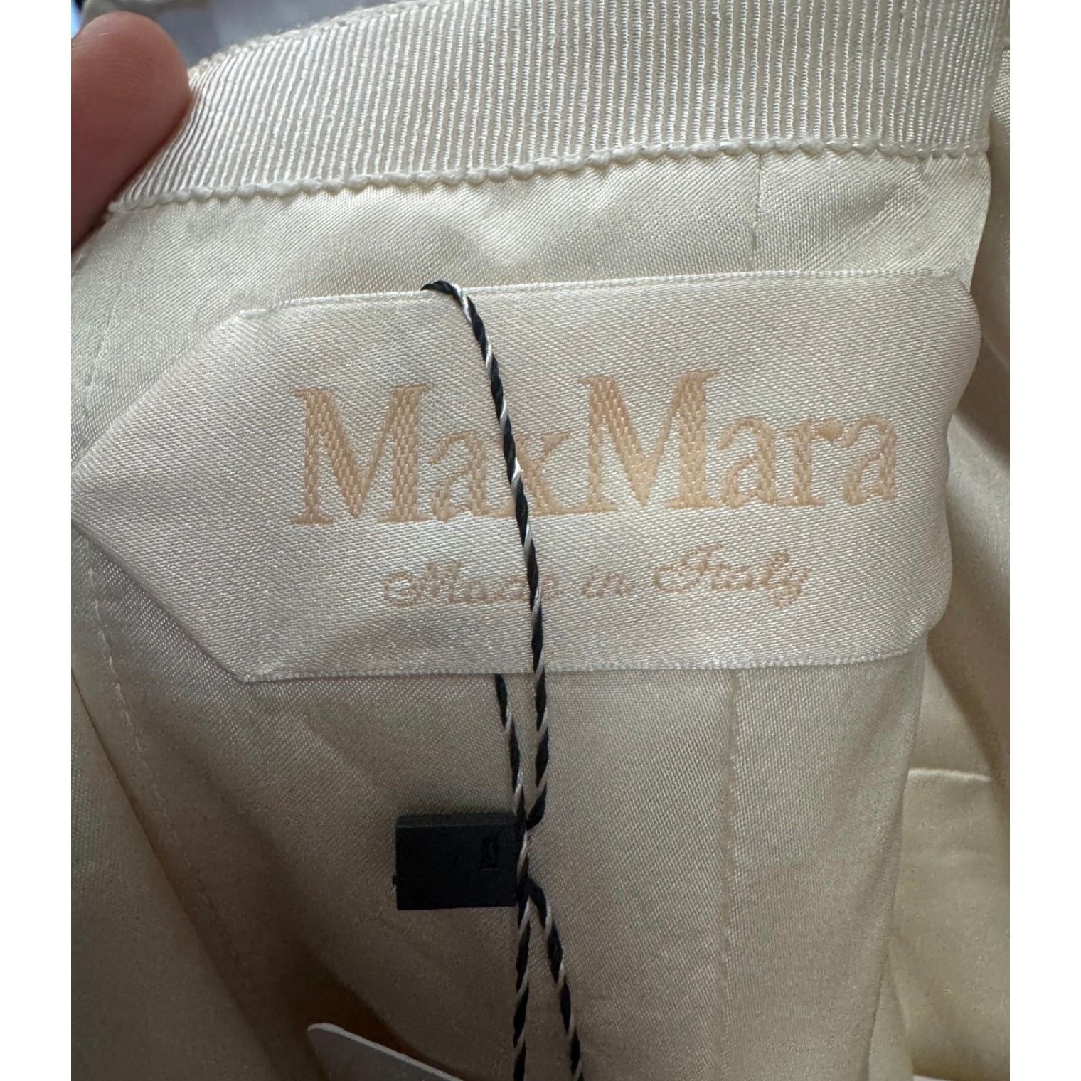 Max Mara NWOT Max Mara Beige Wedding Dress - FR40/L Size M / US 6-8 / IT 42-44 - 5 Thumbnail