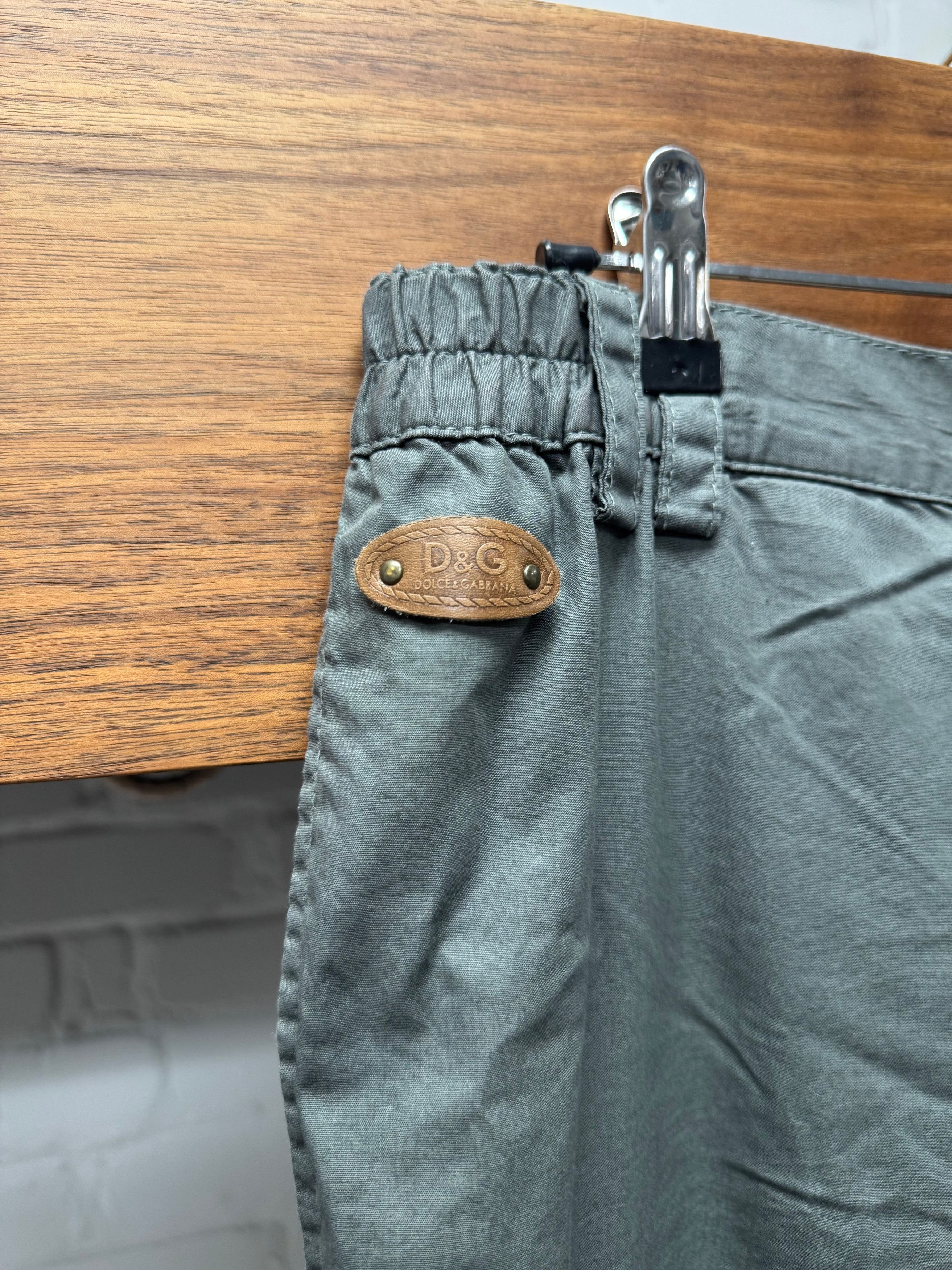 Dolce & Gabbana 2000s Dolce & Gabbana Military Green 3D Pocket Cargo Pants Size US 34 / EU 50 - 4 Thumbnail