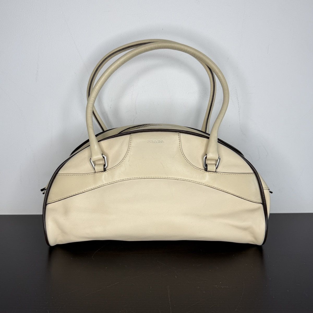 Prada Prada Vintage Leather Bag Beige Size ONE SIZE - 1 Thumbnail