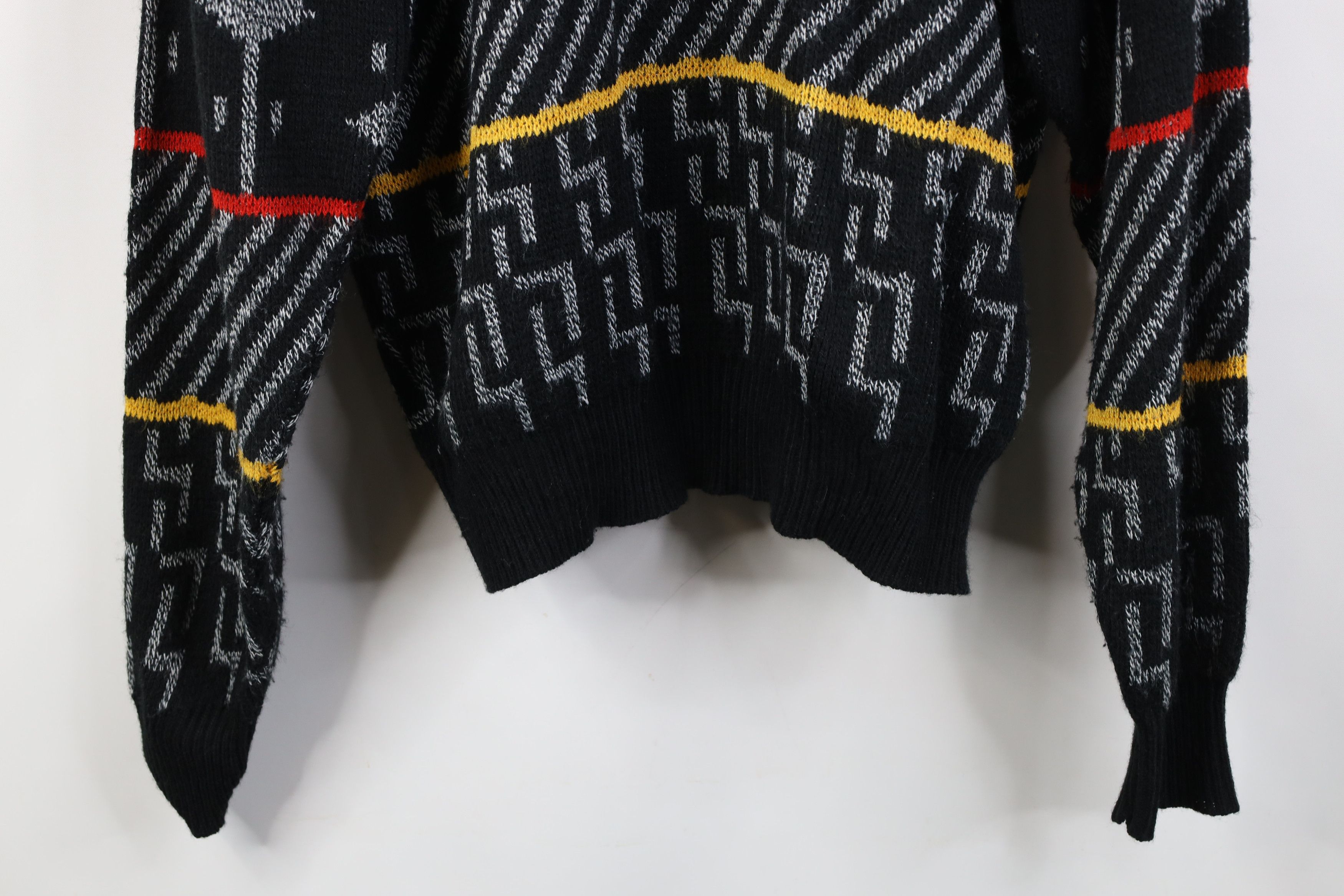 Playboy Vintage 80s 90s Playboy Style Ed Bassmaster Knit Sweater USA Size US M / EU 48-50 / 2 - 9 Thumbnail