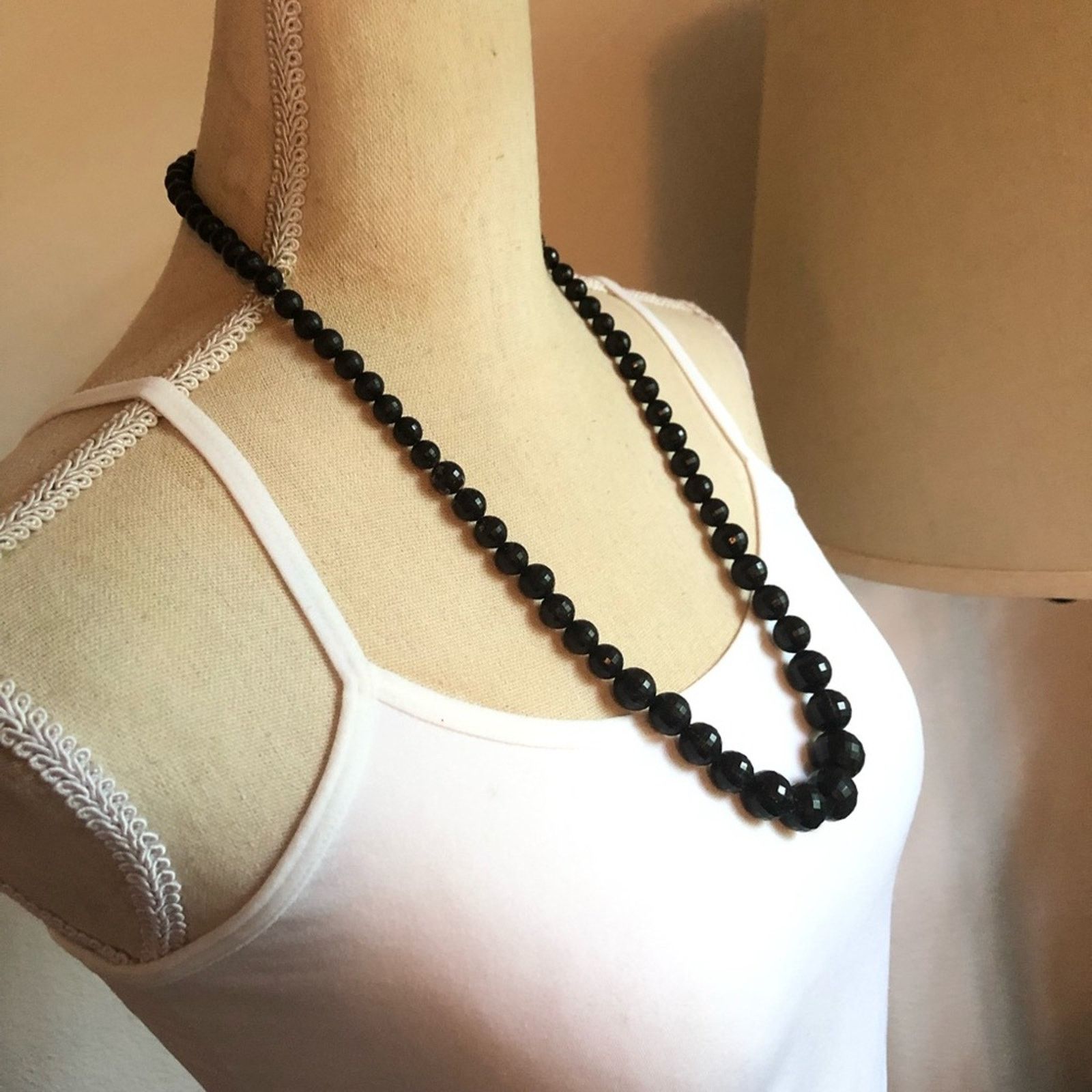 Vintage Vintage black faceted plastic bead necklace Size ONE SIZE - 3 Thumbnail