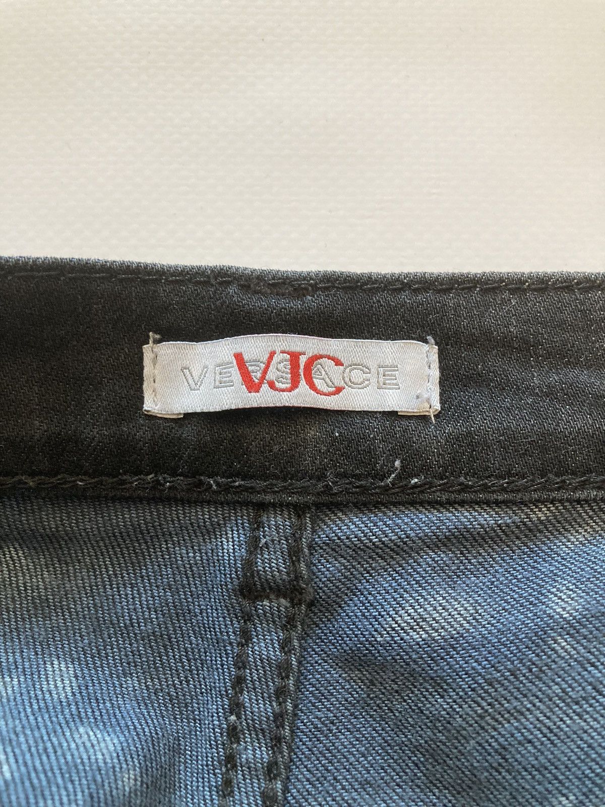 Versace × Versace Jeans Couture Vintage VJC Versace Jeans Couture slim jeans made in Italy Size US 31 - 8 Thumbnail