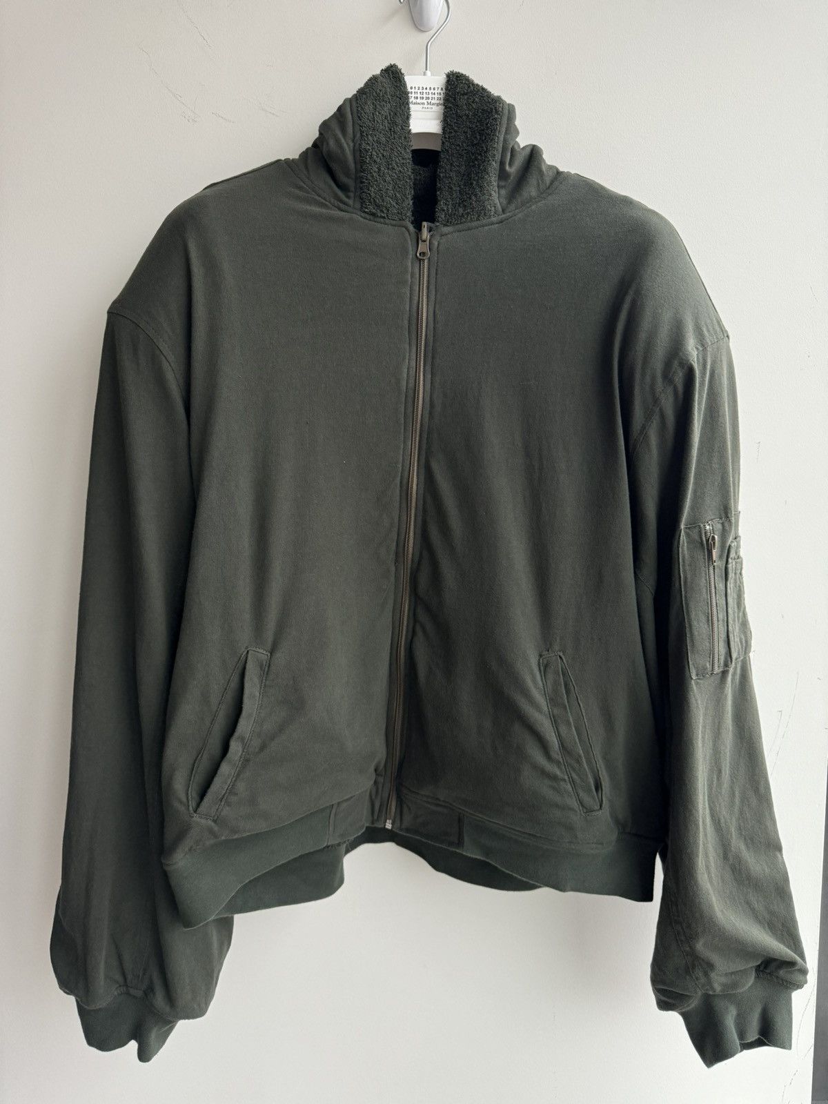 GREG ROSS – TOWEL BOMBER JACKET - BLACK