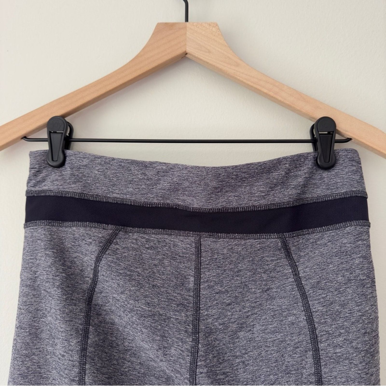 Lululemon Lululemon Inspire Tight II (Mesh) in Heathered Naval Blue 8 Size 30" / US 8 / IT 44 - 7 Thumbnail