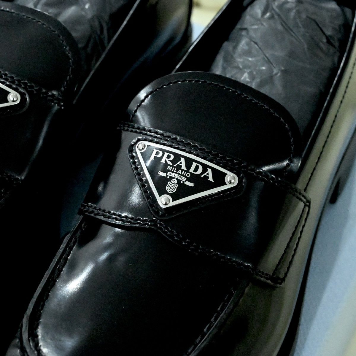 Prada PRADA LOAFER BLACK Size US 7.5 / IT 37.5 - 3 Thumbnail