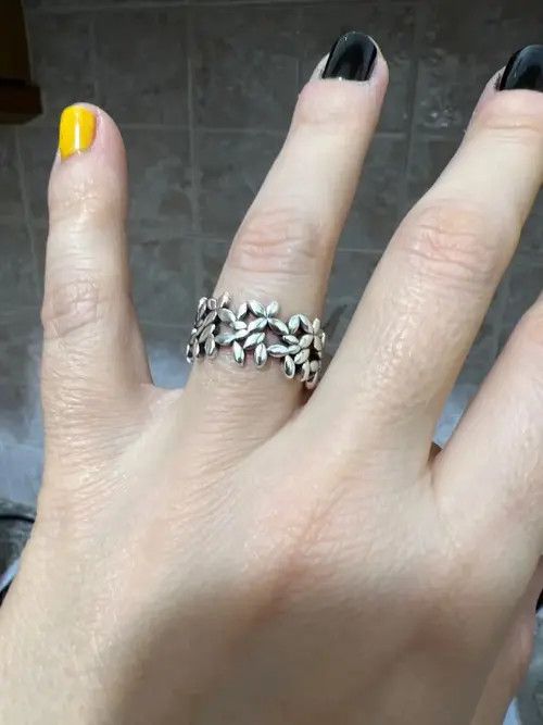 Other Angel Leaves Adjustable Ring Size ONE SIZE - 1 Thumbnail