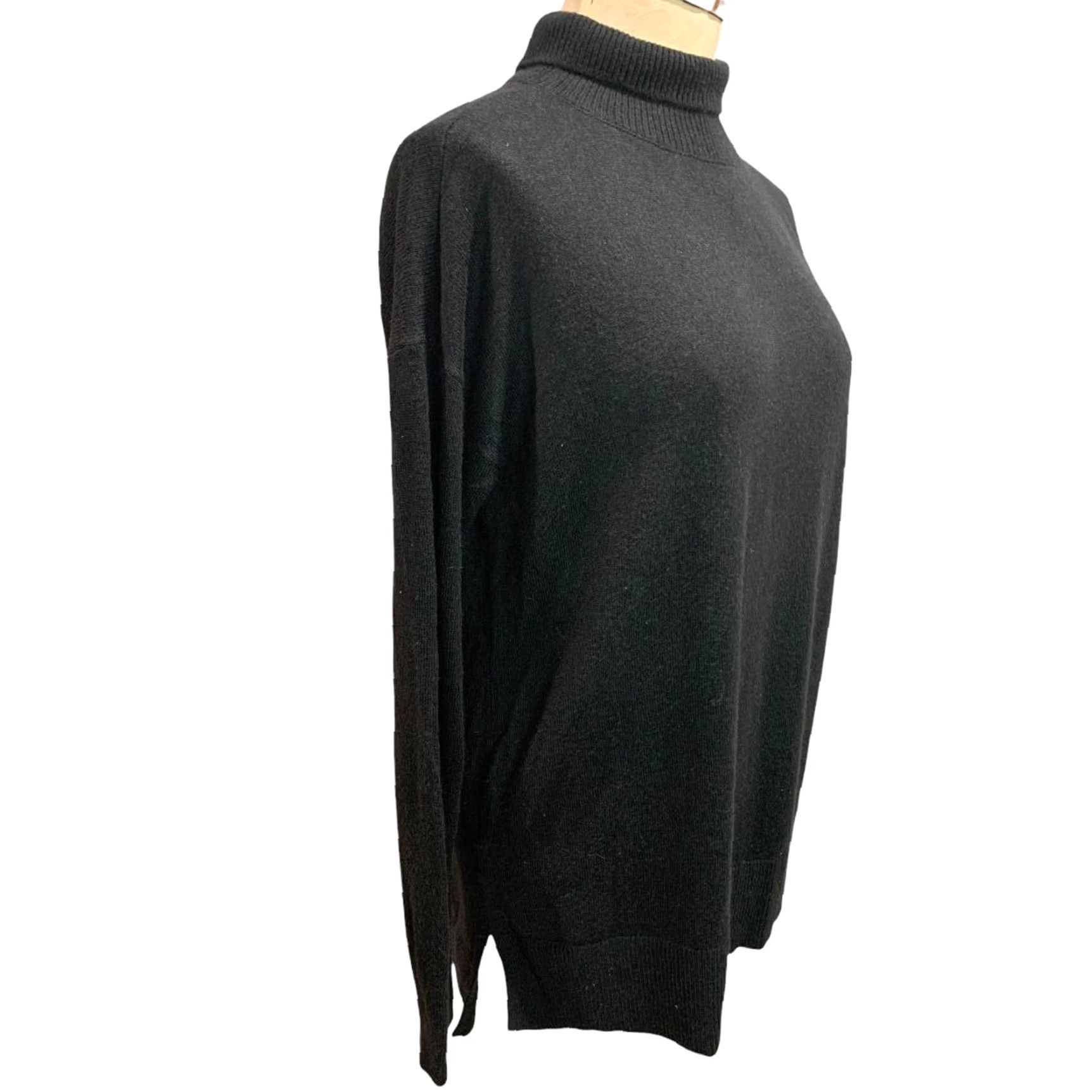 Loft VINTAGE Loft Women Black Turtleneck Sweater Tunic Length XS XS Loft Women Black Tunic Length 60% acrylic 40% nylon Size XS / US 0-2 / IT 36-38 - 6 Thumbnail