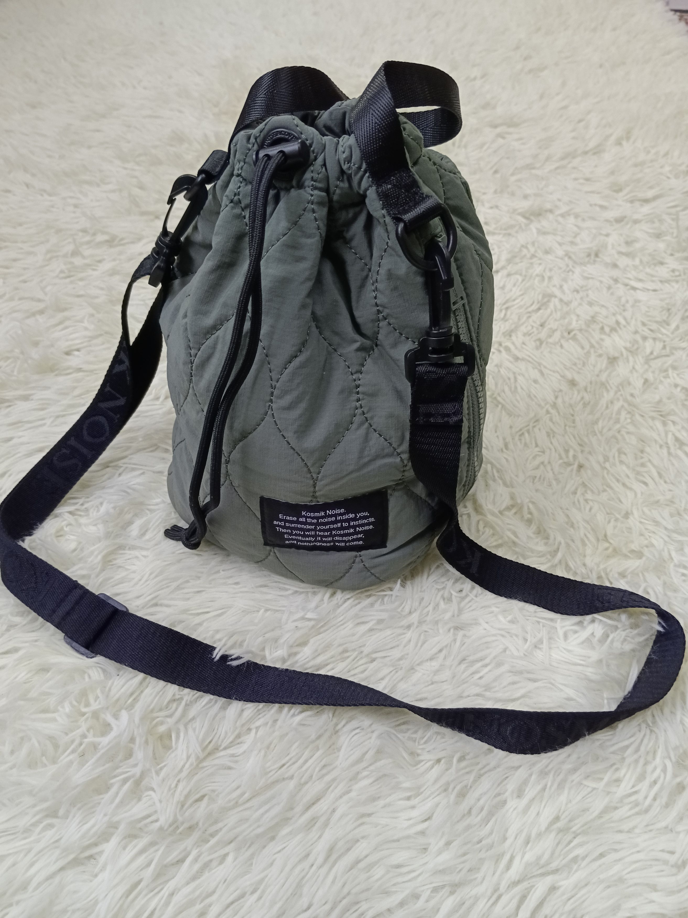 Undercover KOSMIK NOISE UNDERCOVER GU BUCKET 2WAYS Size ONE SIZE - 1 Thumbnail