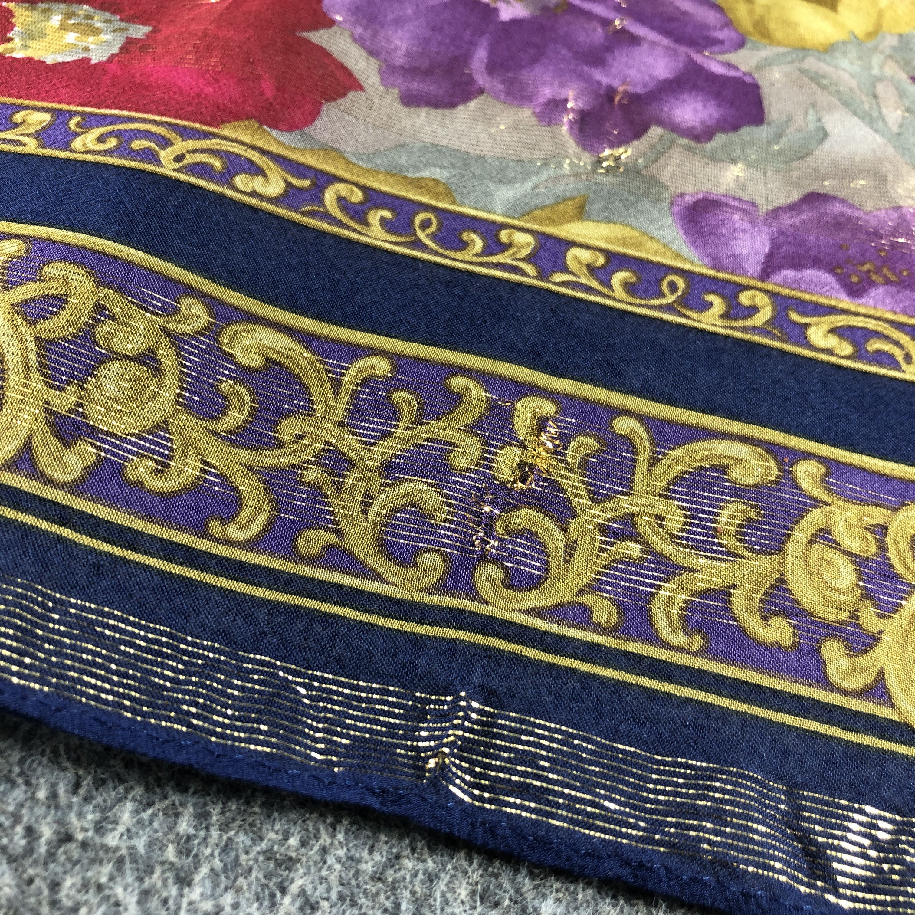 Vintage Vintage Luxury Paisley Hand Rolled Silk Scarf M1297 Size ONE SIZE - 7 Thumbnail