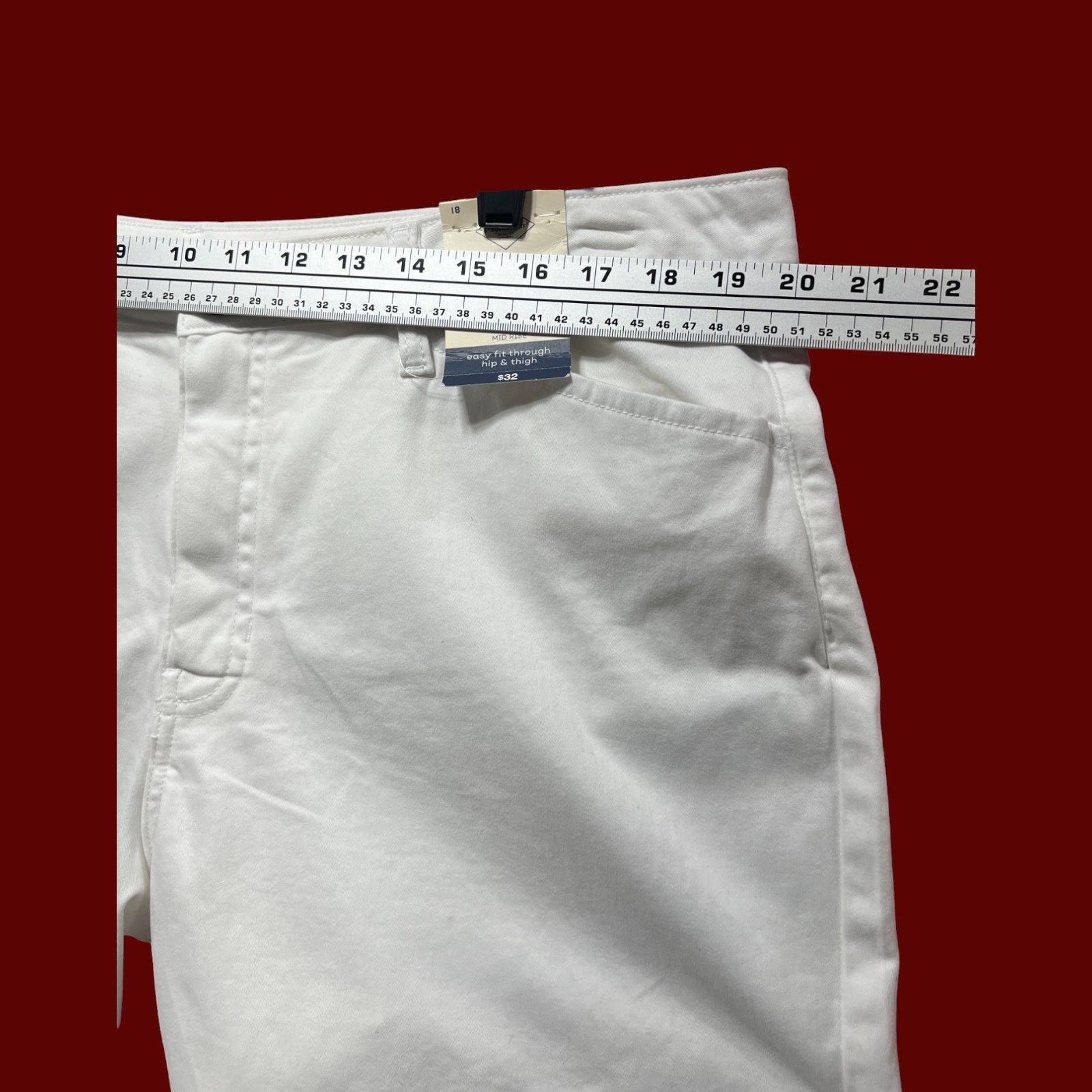 St. Johns Bay St. Johns Bay- Women's Mid Rise Secretly Slender 5" Inseam C Size 40" / US 18 - 5 Thumbnail