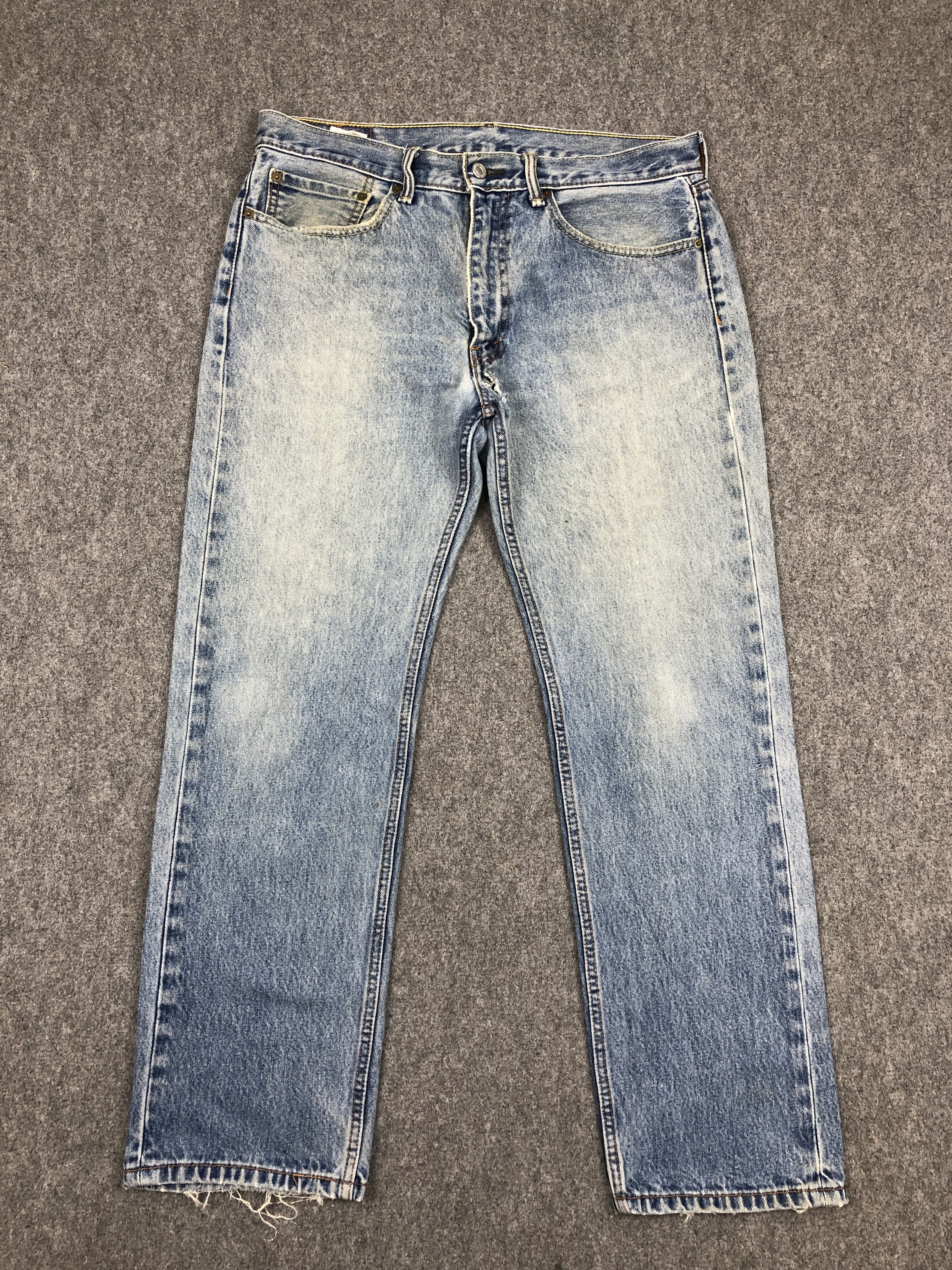 Levi's × Vintage Vintage Levis 505 Faded Blue Jeans DP2355 Size US 34 / EU 50 - 1 Thumbnail
