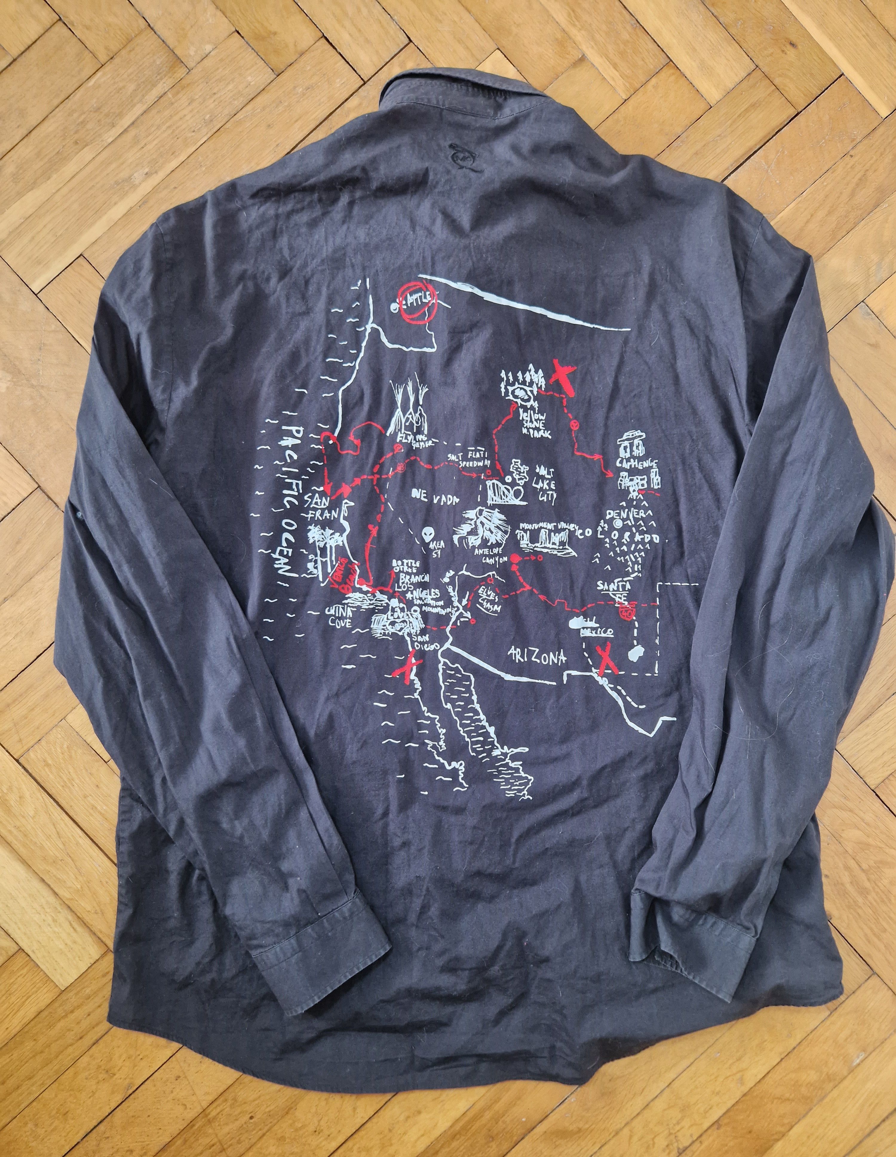 Alexander McQueen Alexander McQueen east coast vintage shirt Size US L / EU 52-54 / 3 - 6 Thumbnail