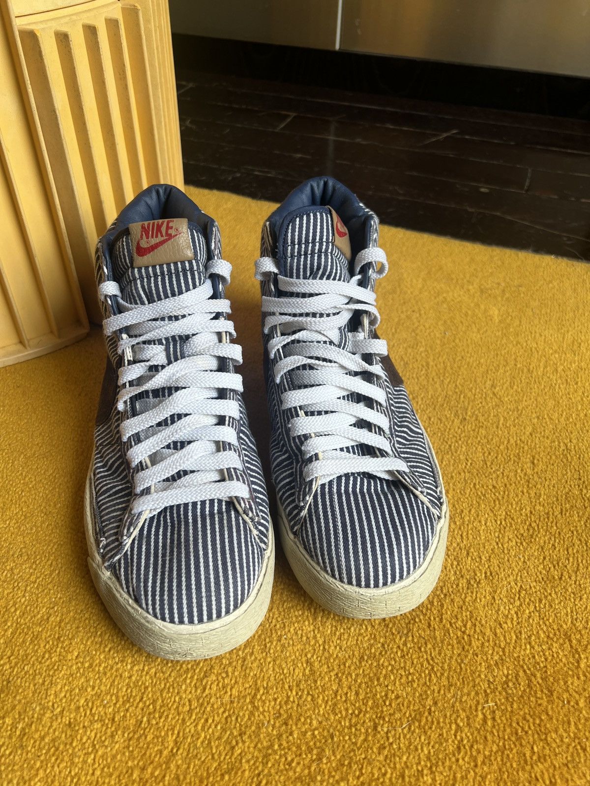 Nike NIKE Blazer Men's Mid Basic Pinstripe Navy Brown Shoes Size US 10 / EU 43 - 2 Thumbnail